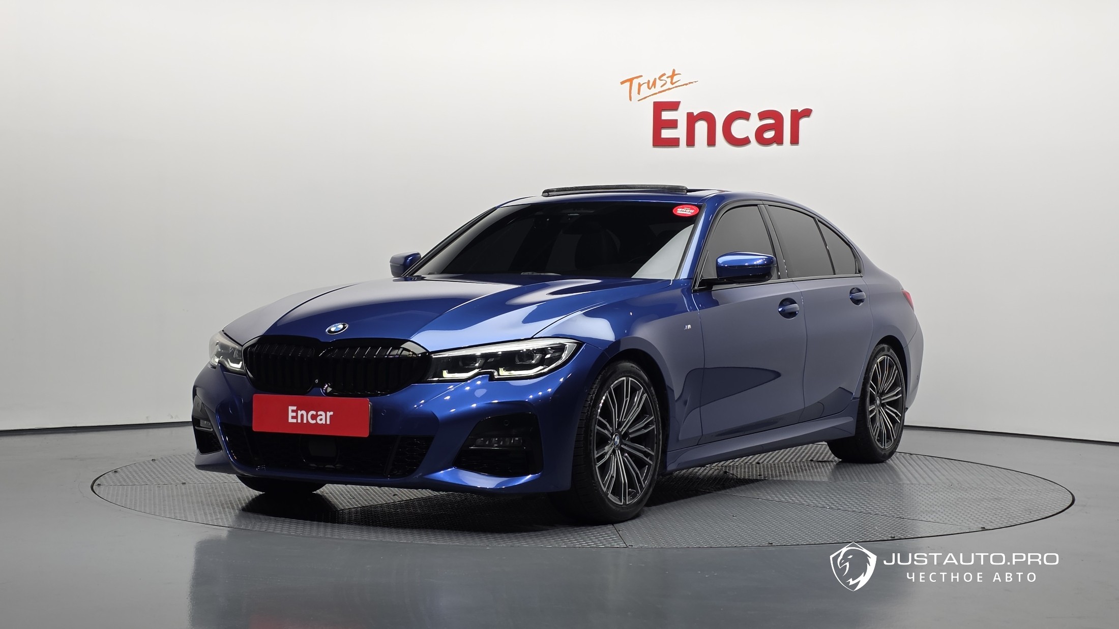 Автомобиль BMW 3-Series