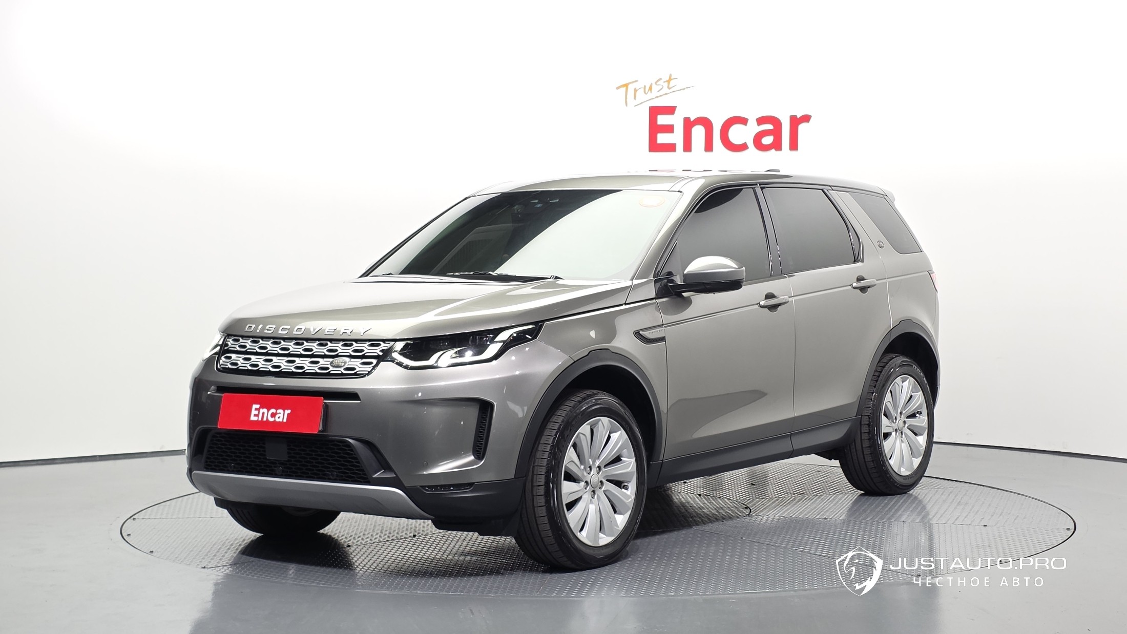 Автомобиль Land Rover Discovery Sport