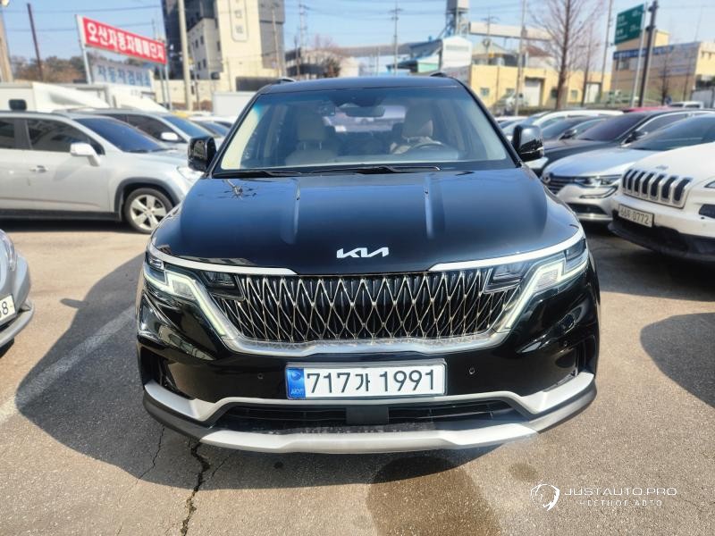 Автомобиль Kia Canival