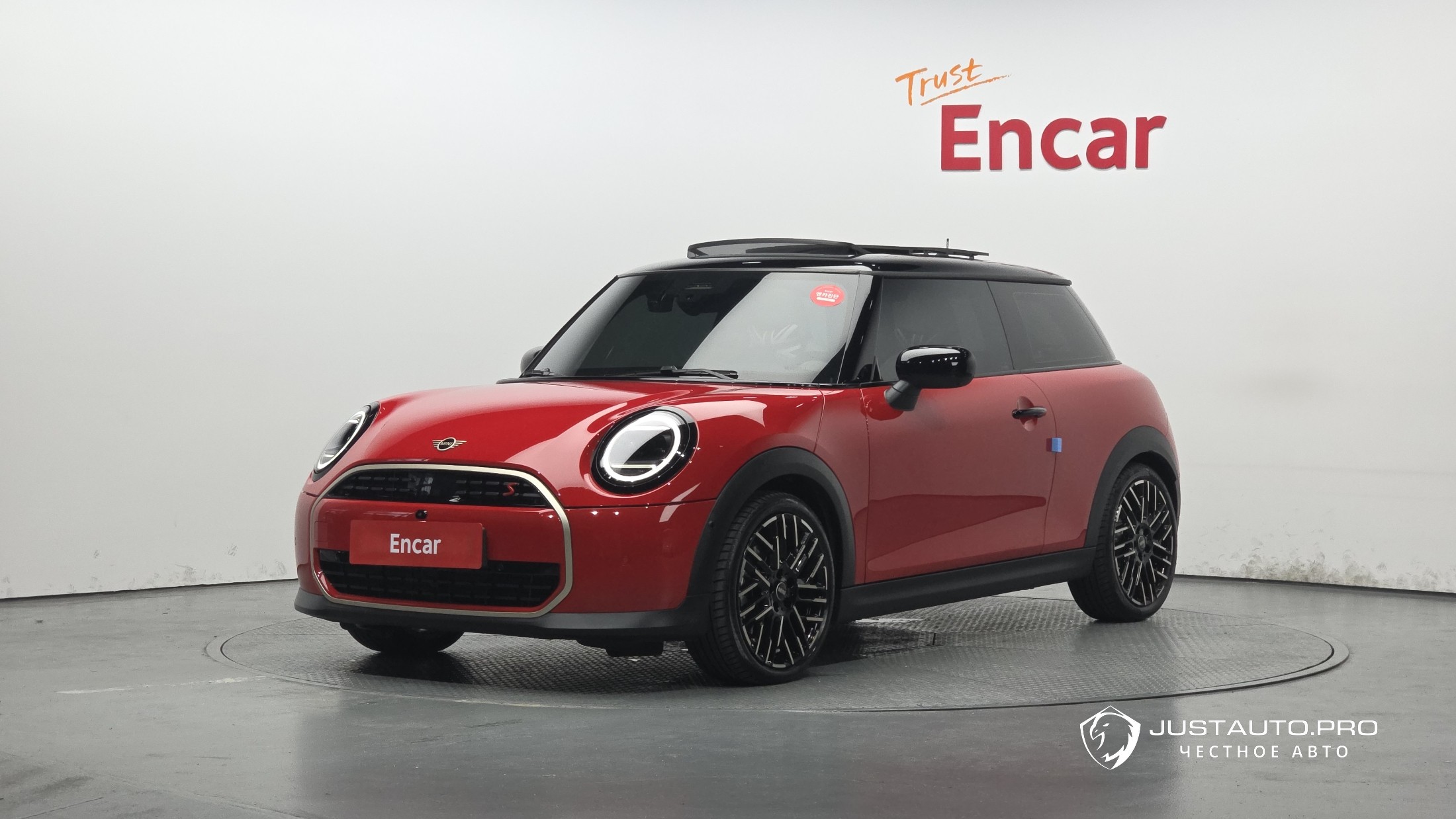 Автомобиль Mini Cooper
