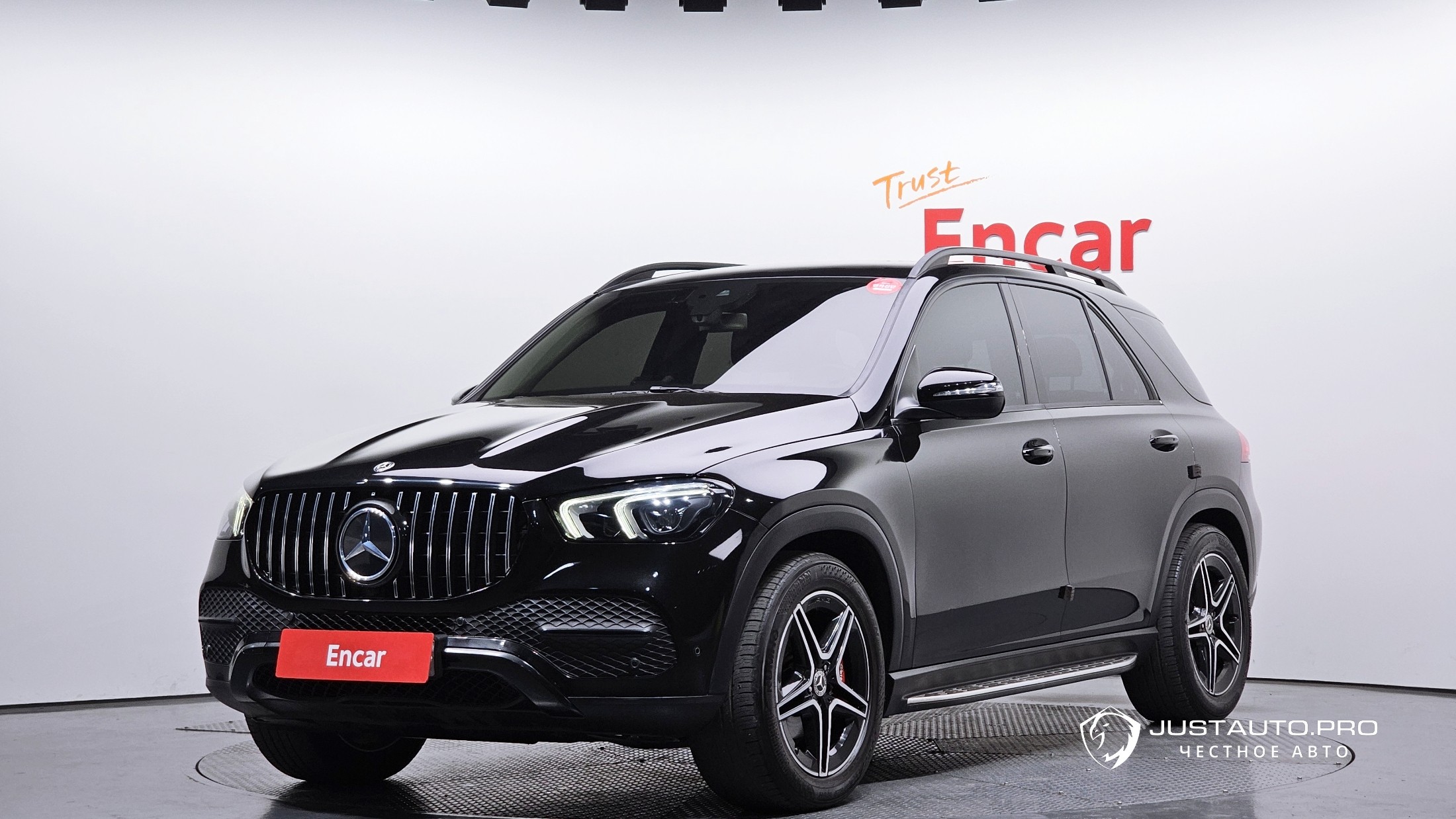 Автомобиль Mercedes-Benz GLE-Class