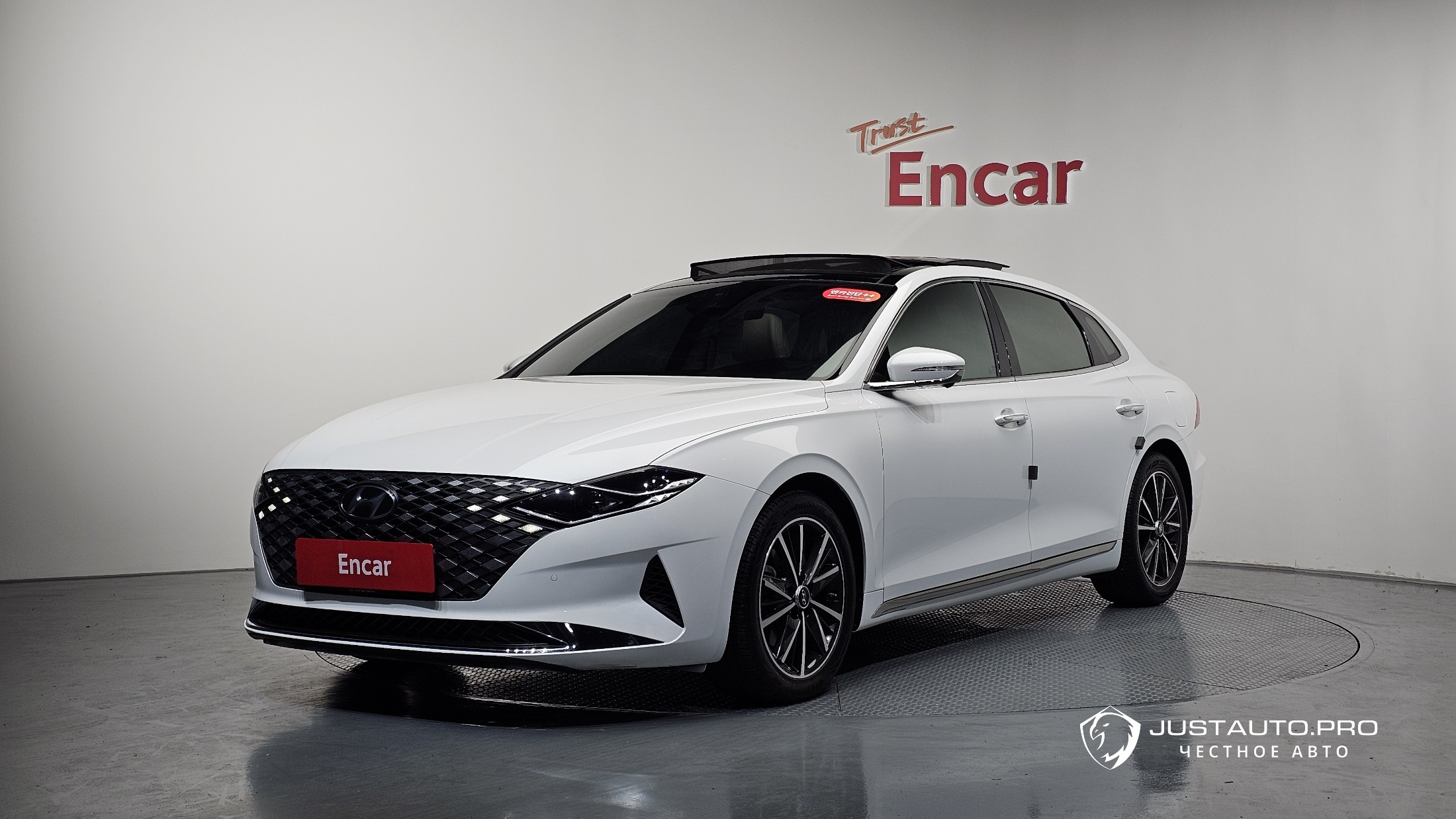Автомобиль Hyundai Grandeur