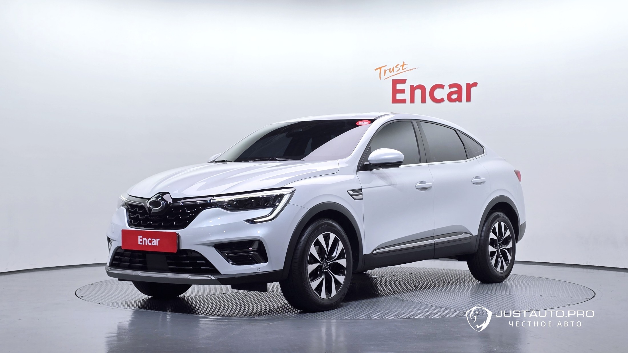 Автомобиль Renault-KoreaSamsung XM3