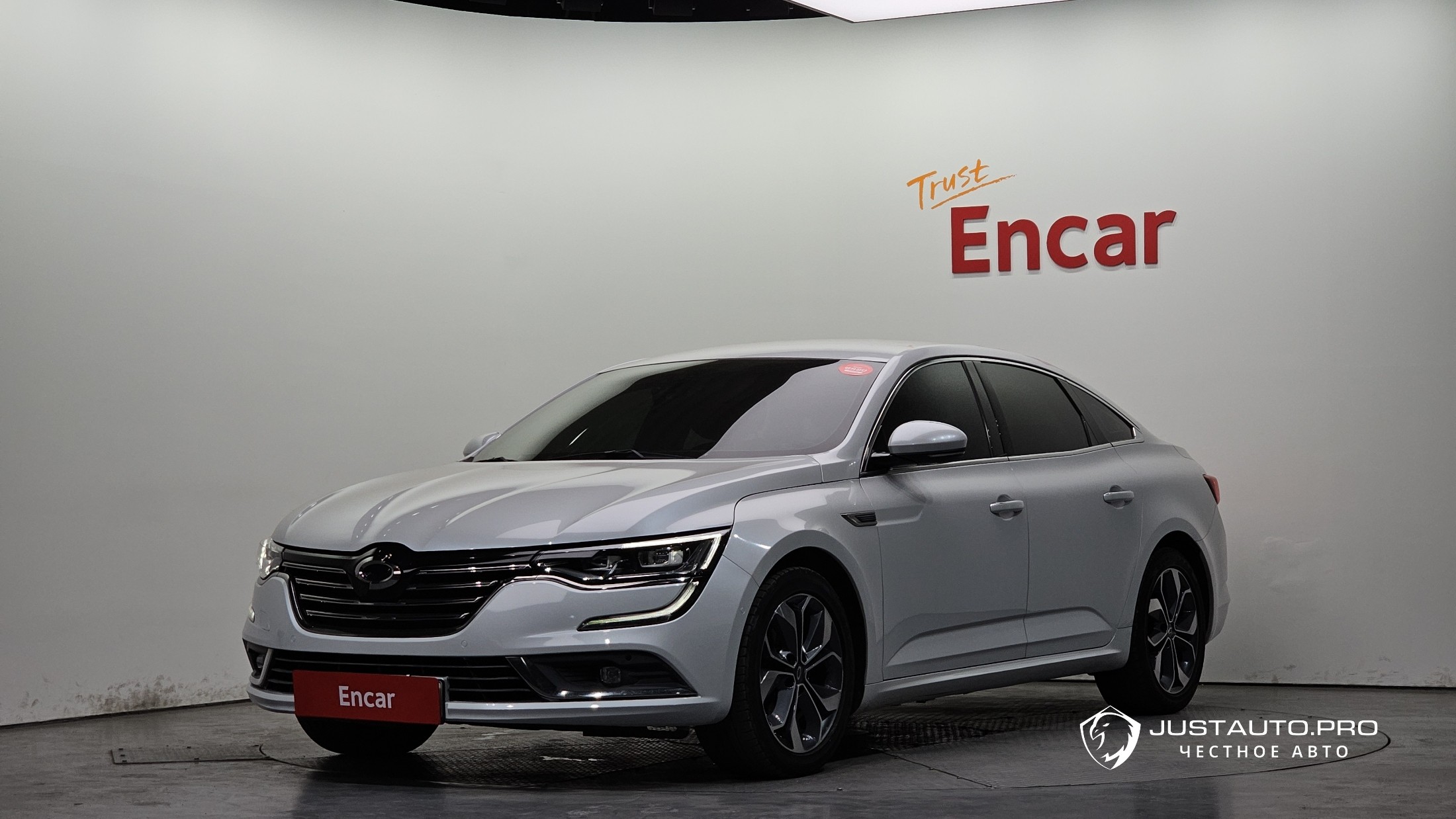 Автомобиль Renault-KoreaSamsung SM6