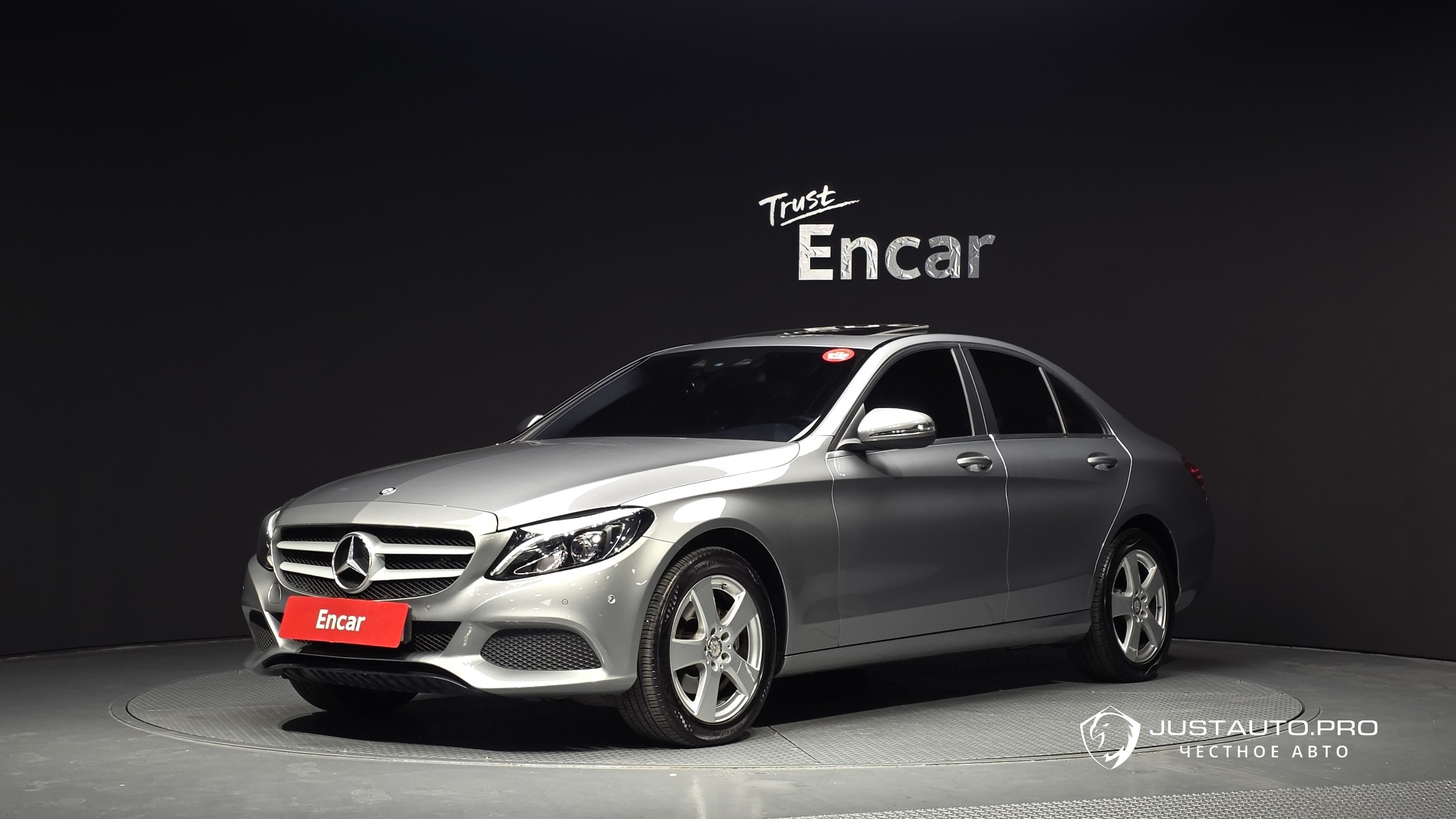 Автомобиль Mercedes-Benz C-Class