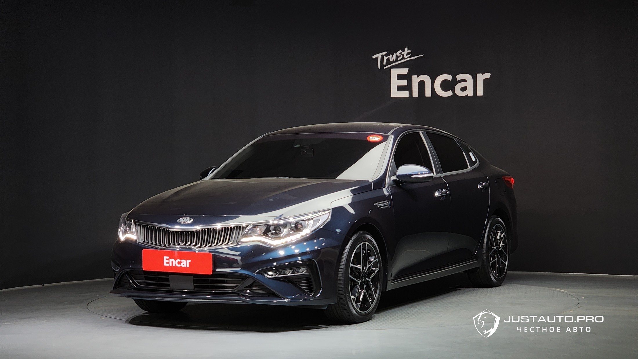 Автомобиль Kia K5