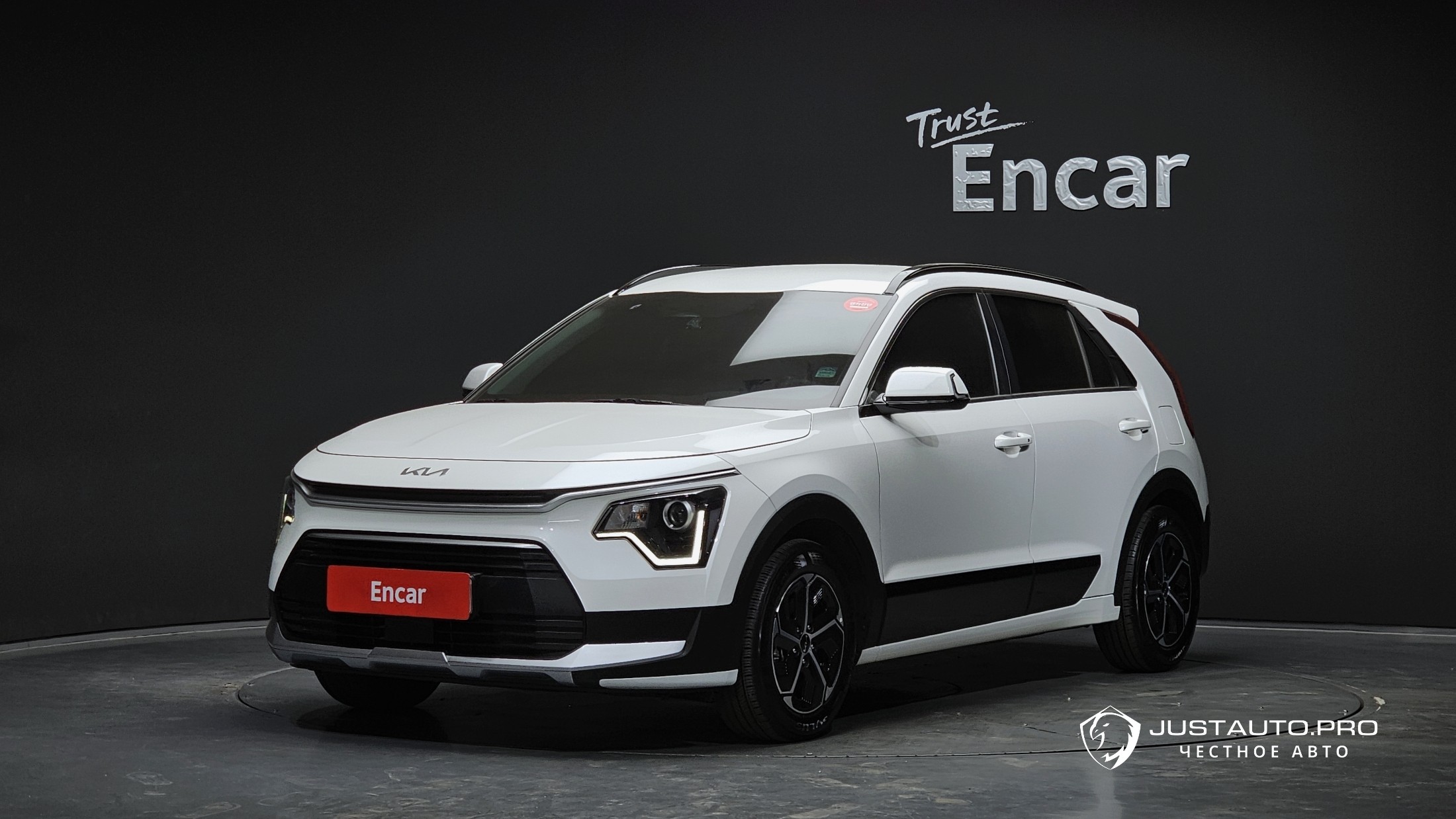 Автомобиль Kia Niro