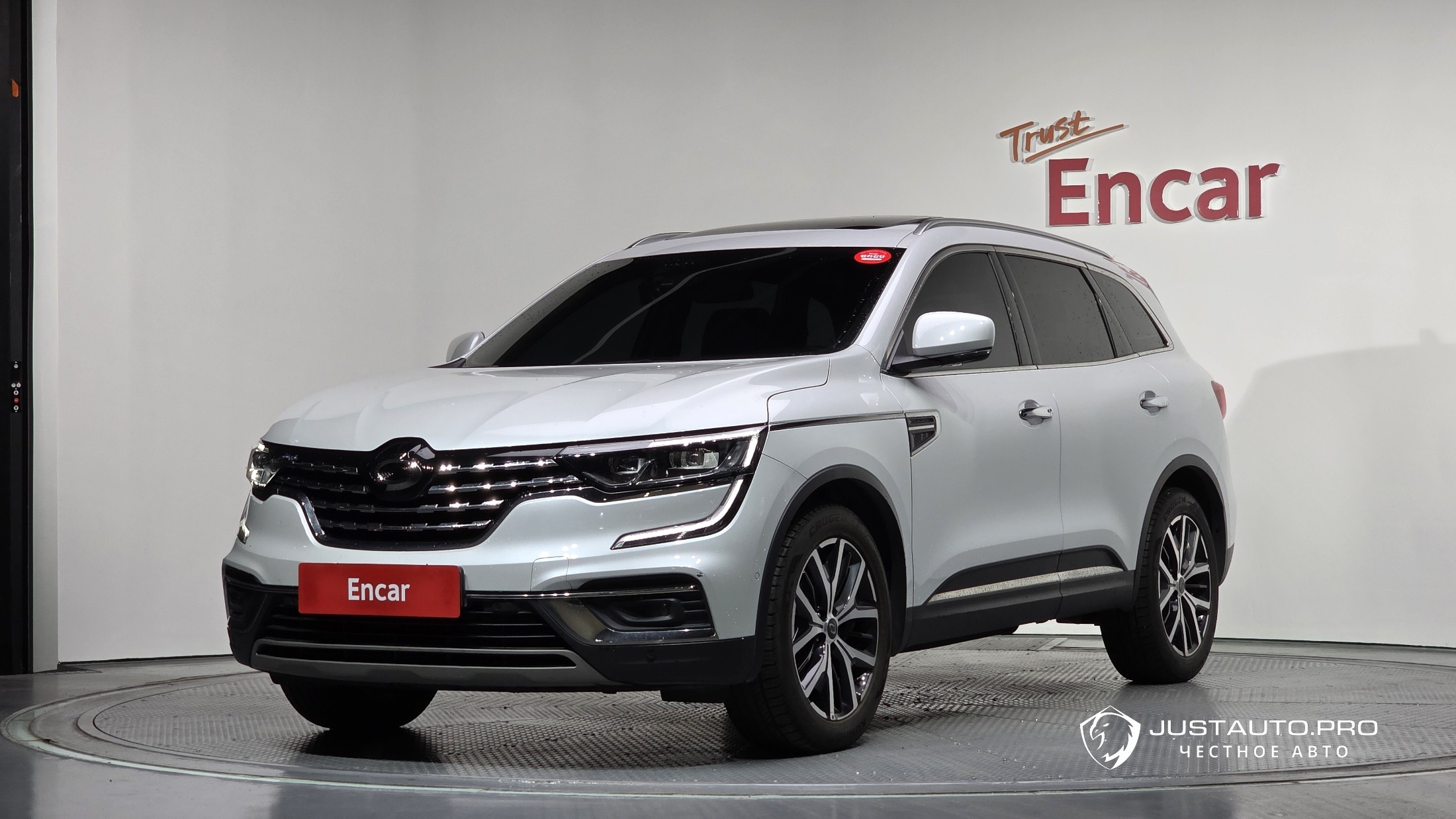 Автомобиль Renault-KoreaSamsung QM6