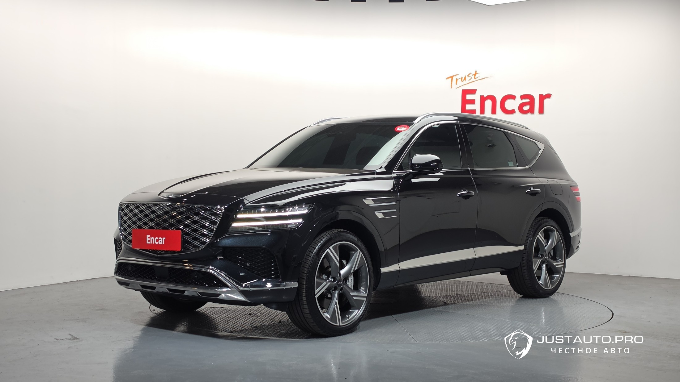 Автомобиль Genesis GV80