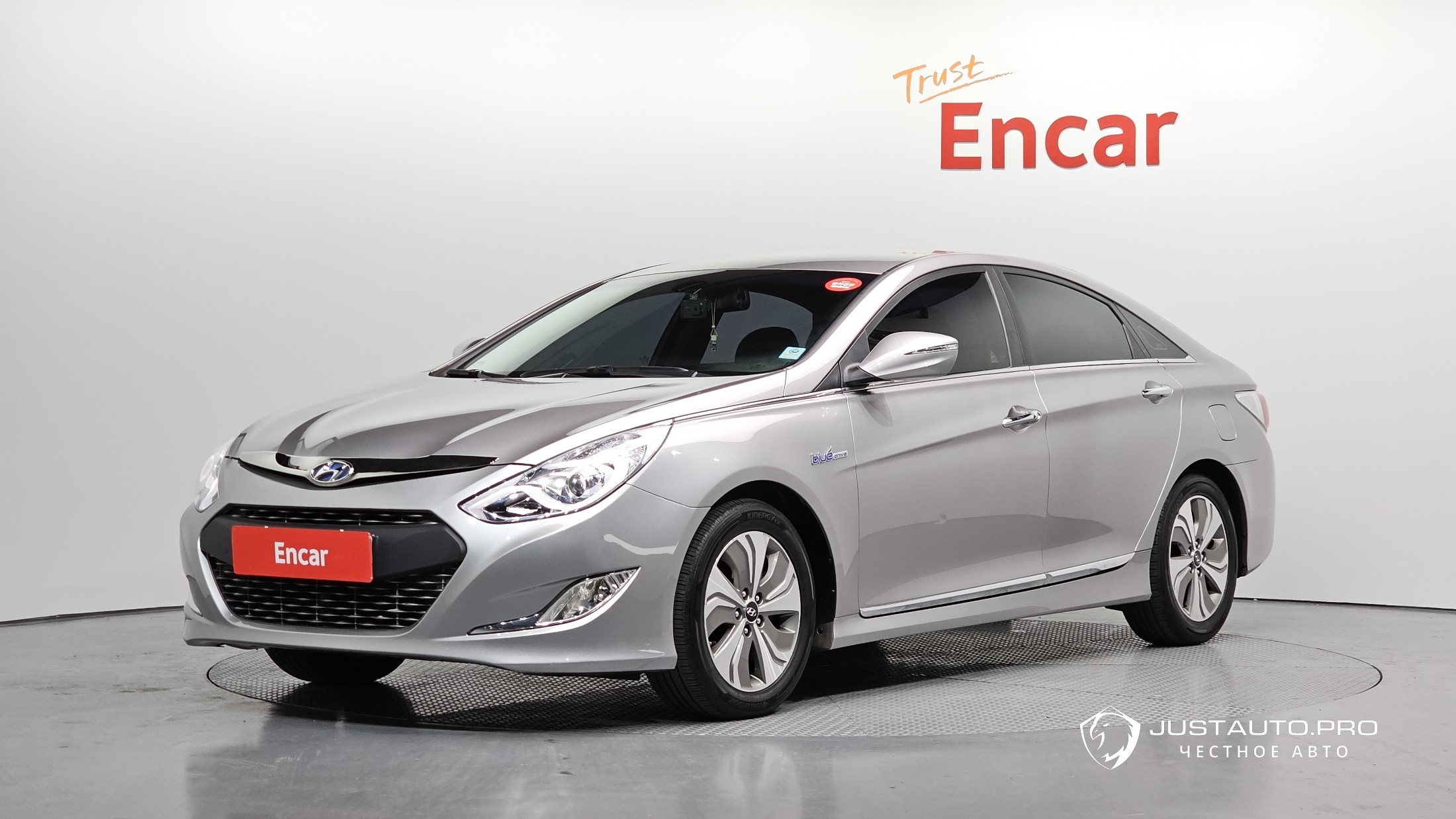 Автомобиль Hyundai Sonata