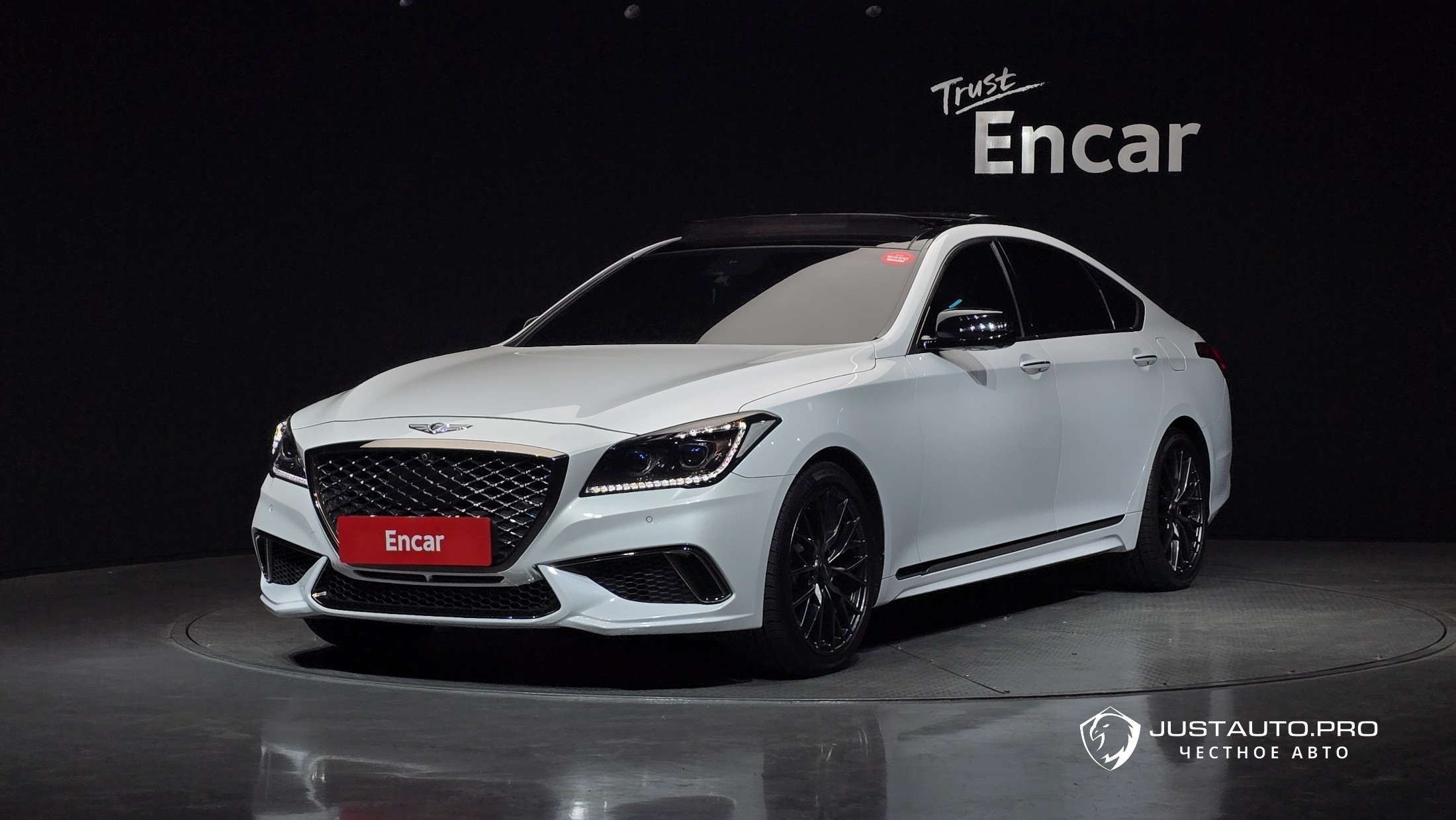 Автомобиль Genesis G80