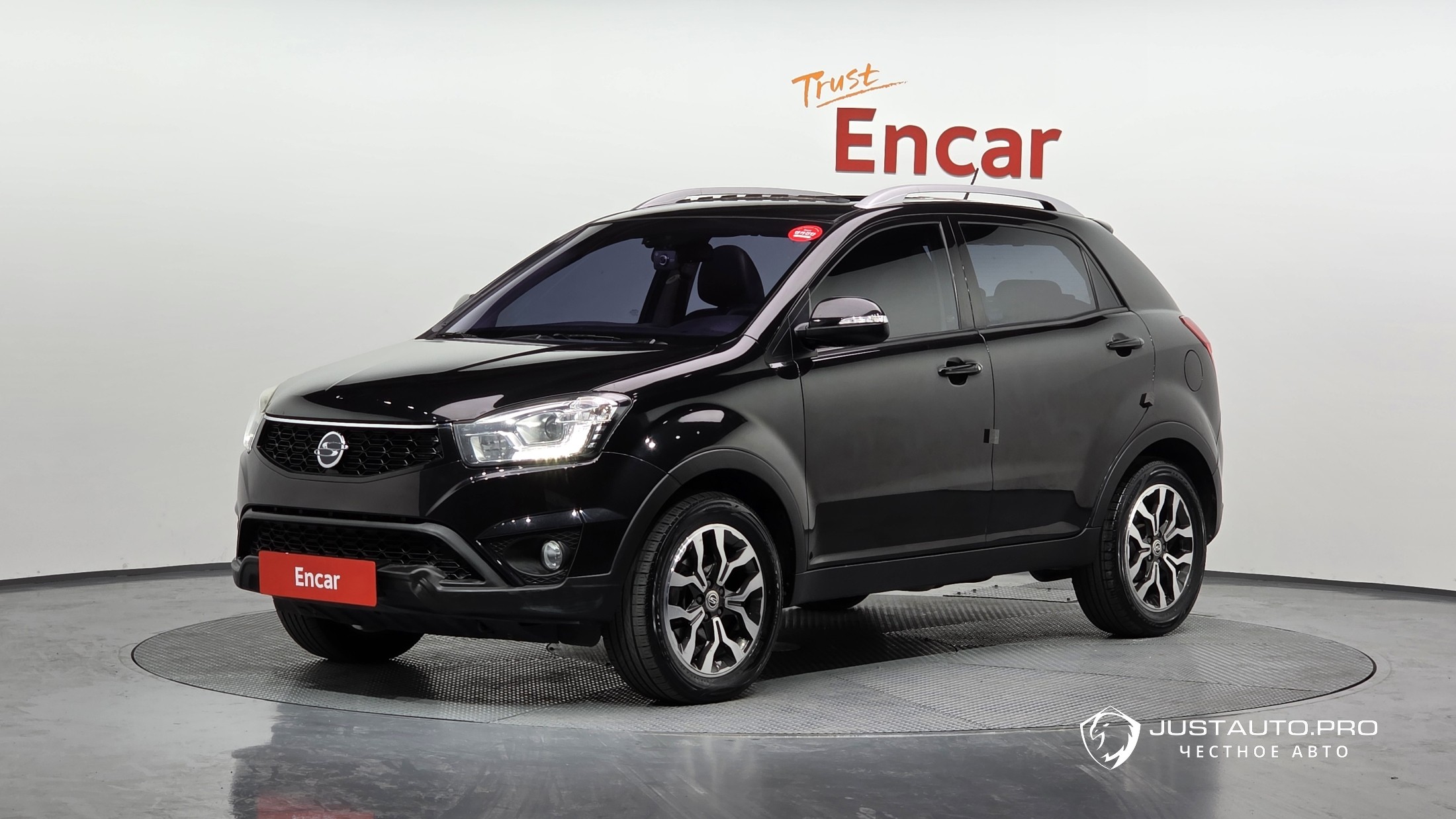 Автомобиль KG_Mobility_Ssangyong KORANDO