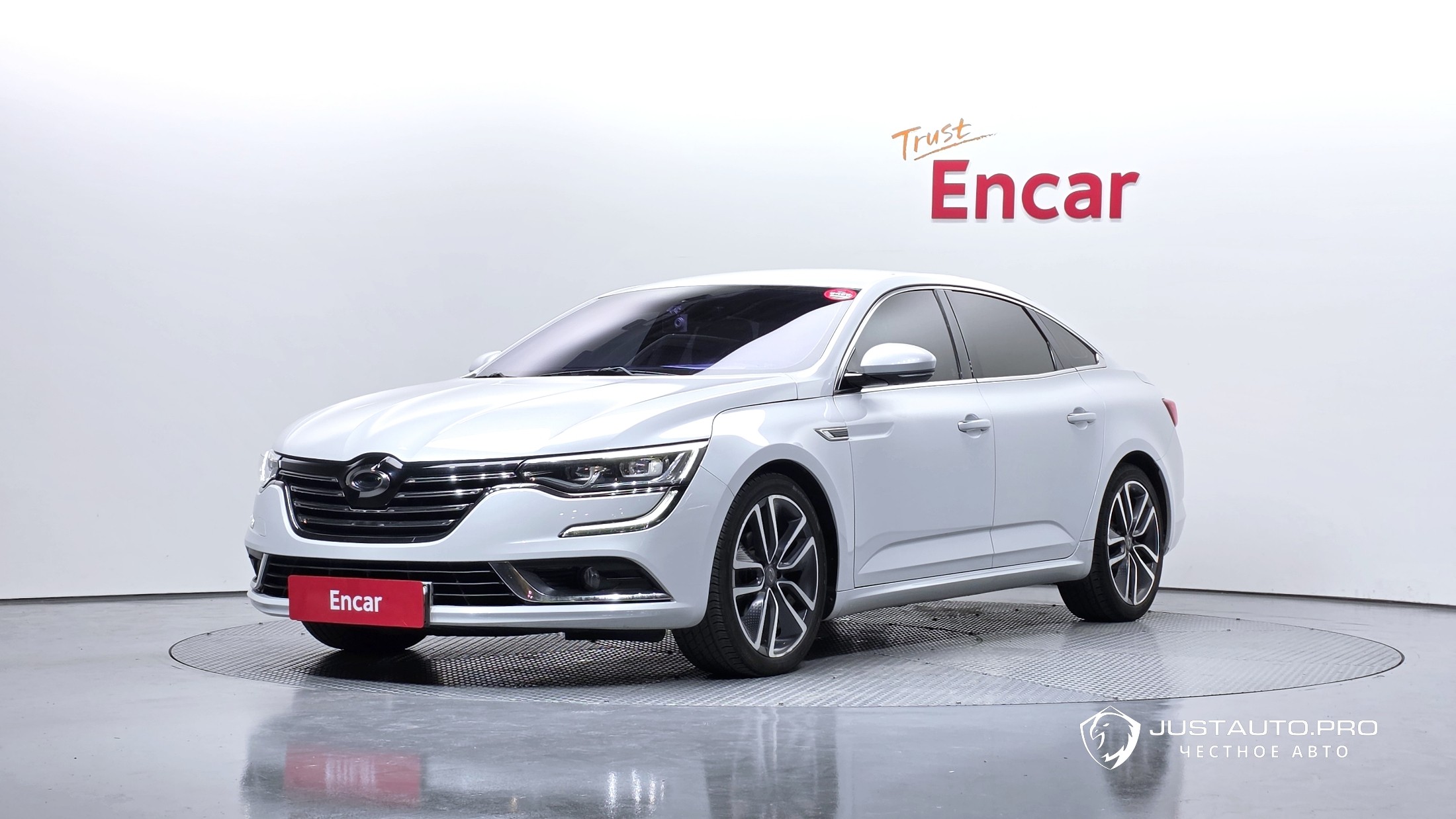 Автомобиль Renault-KoreaSamsung SM6