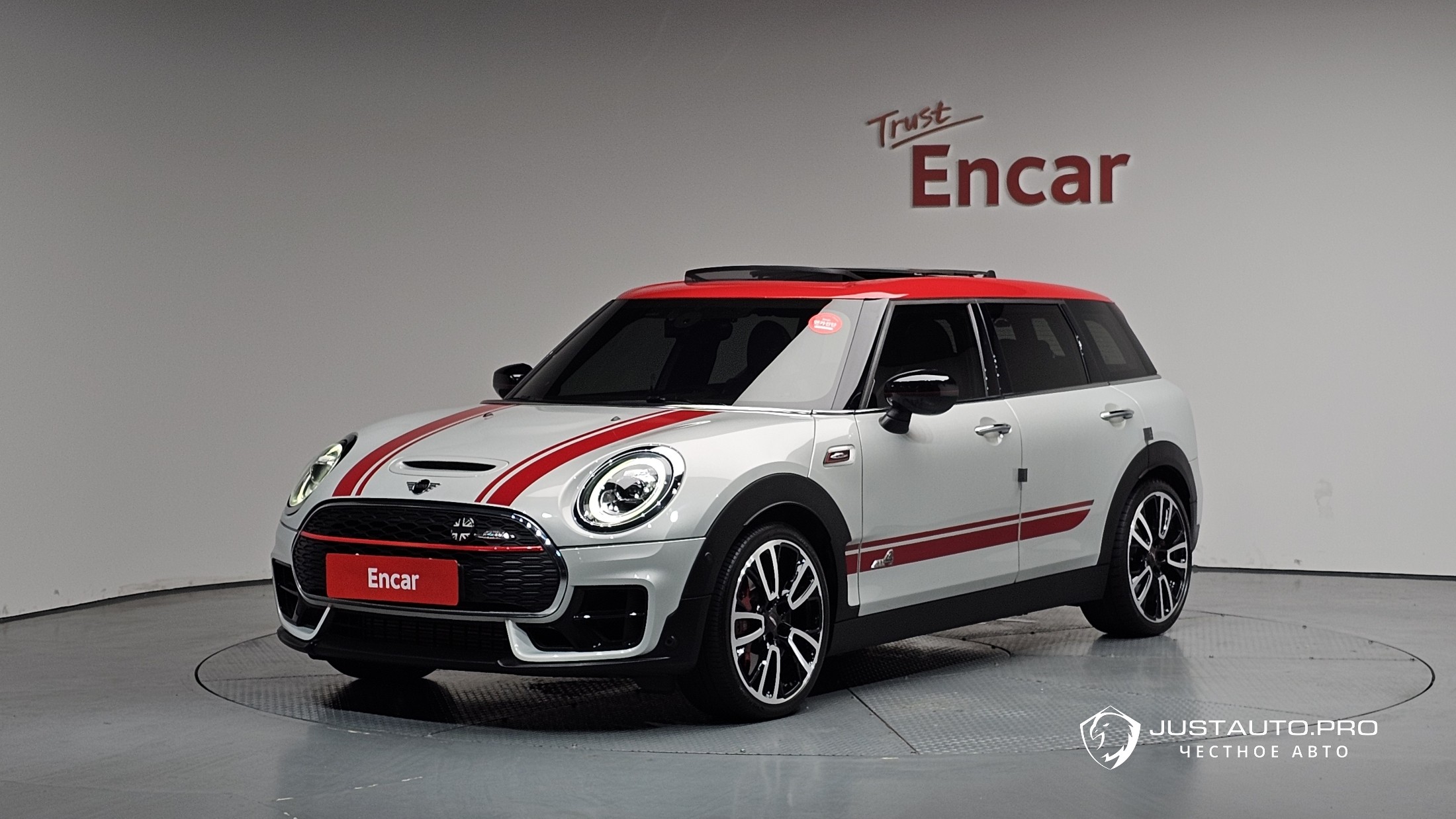 Автомобиль Mini Clubman