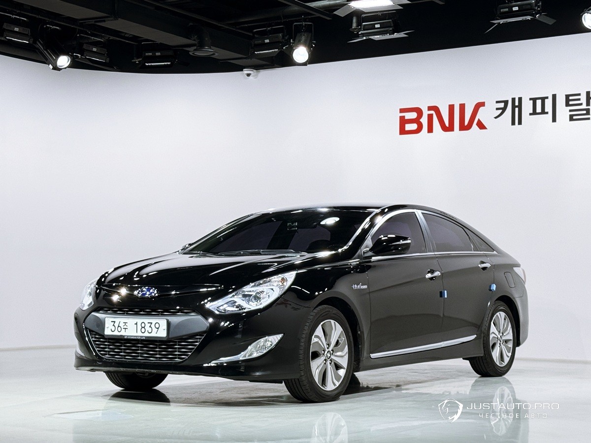 Автомобиль Hyundai Sonata