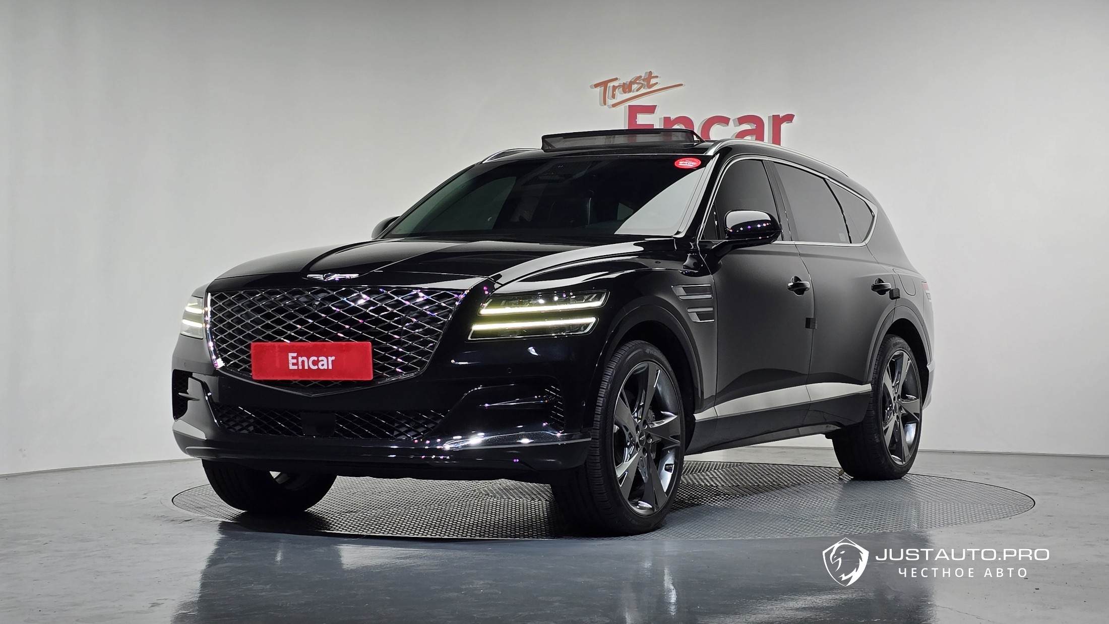 Автомобиль Genesis GV80