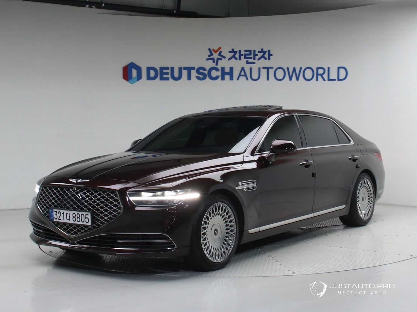 Автомобиль Genesis G90