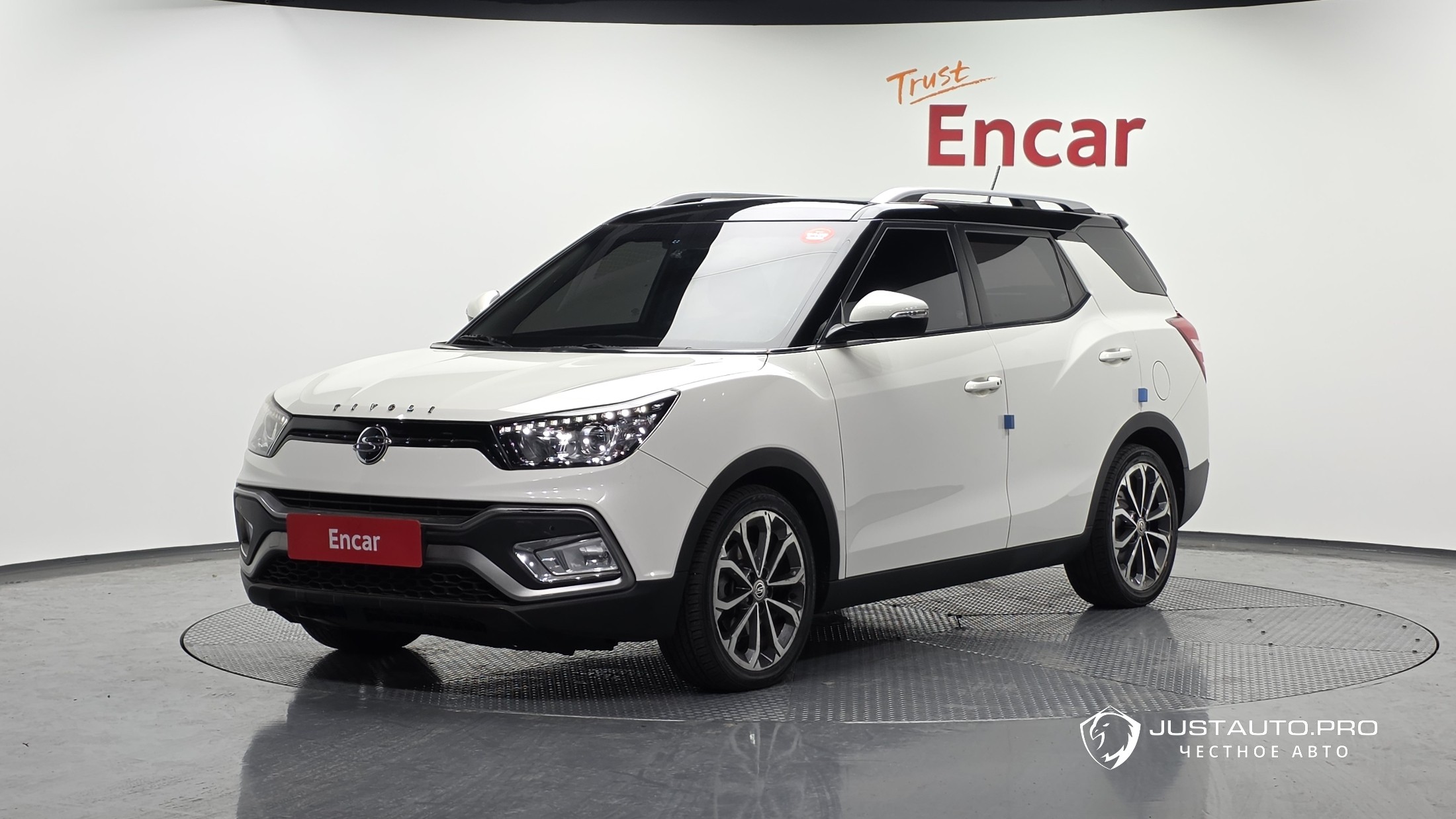Автомобиль KG_Mobility_Ssangyong TIBOLI