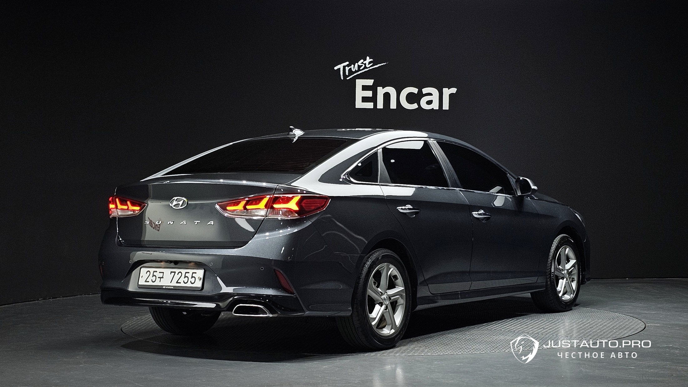 Автомобиль Hyundai Sonata