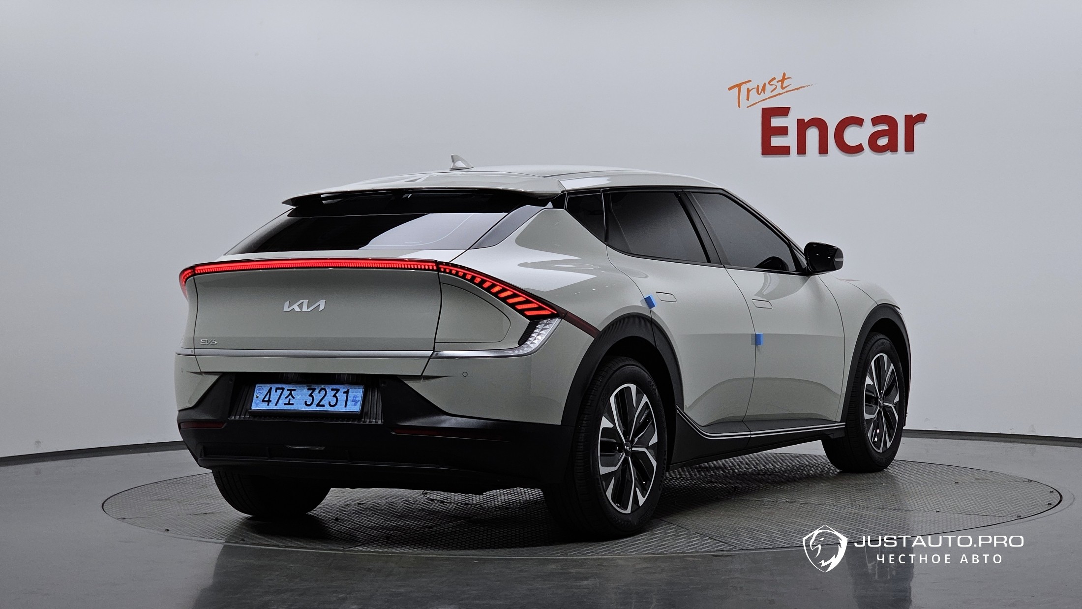 Автомобиль Kia EV6