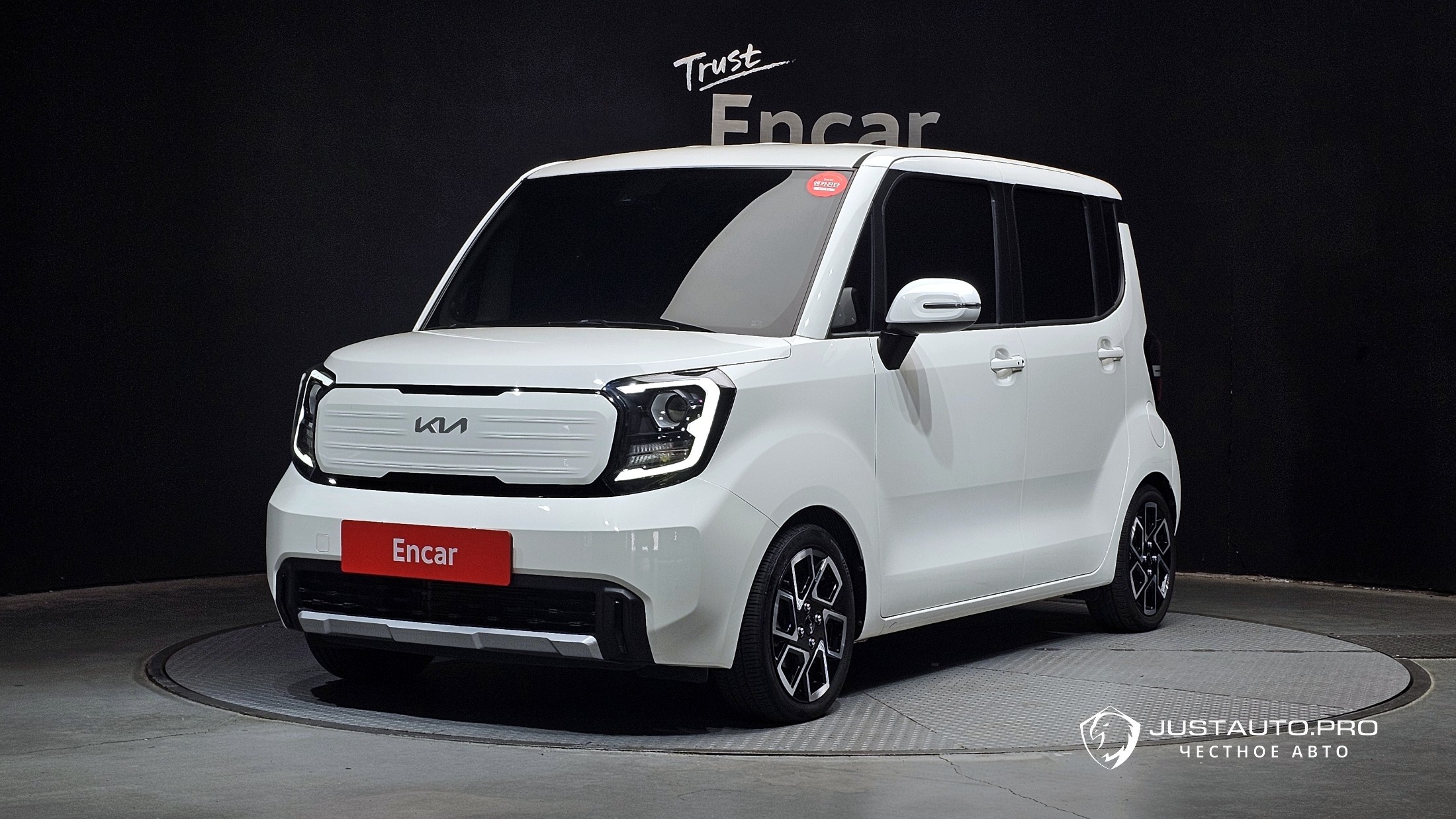 Автомобиль Kia RAY