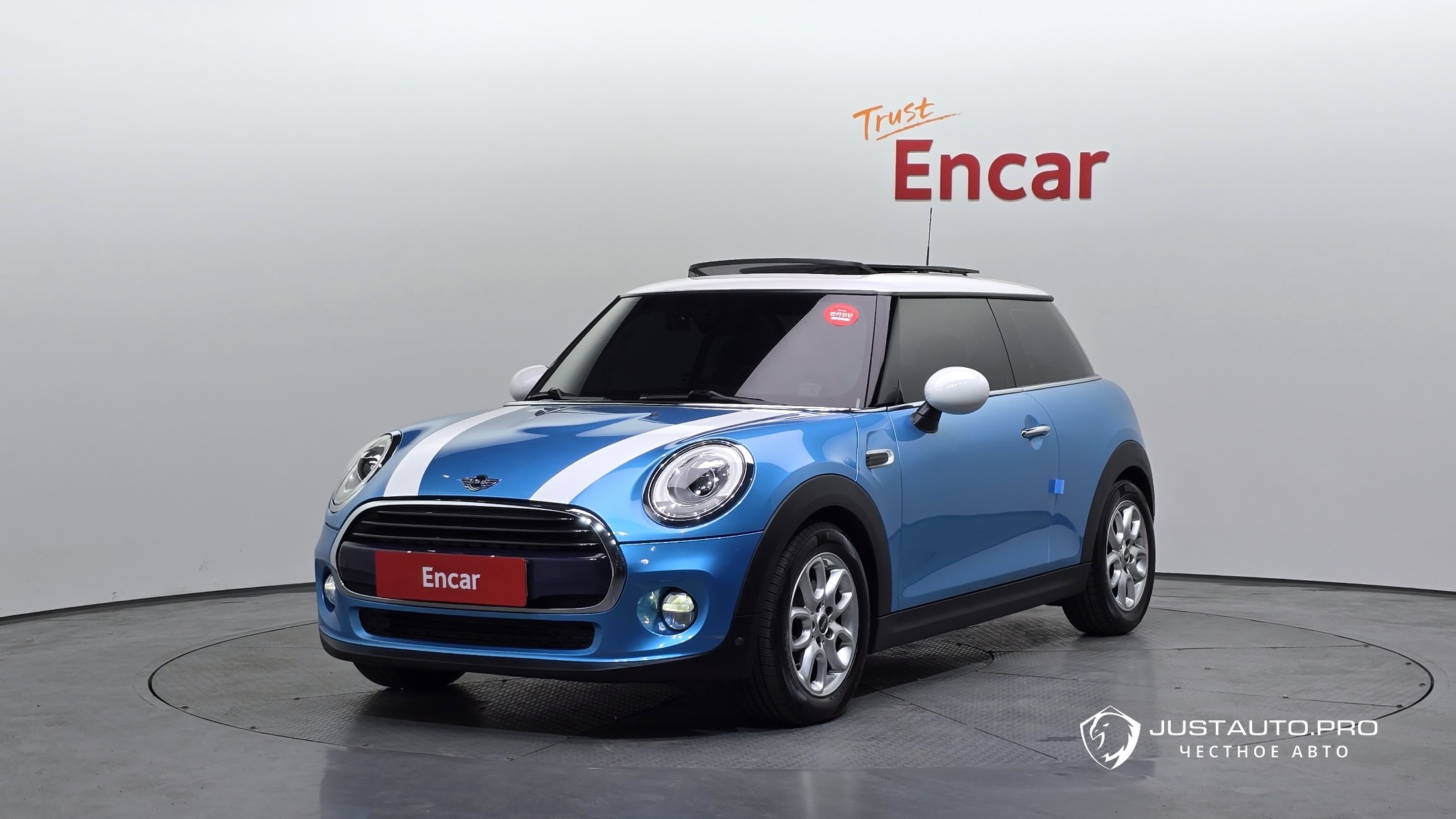 Автомобиль Mini Cooper