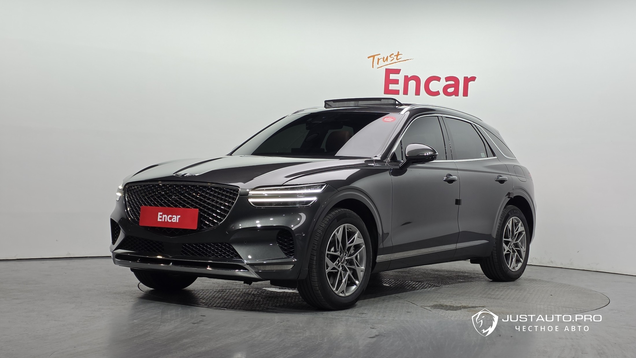 Автомобиль Genesis GV70