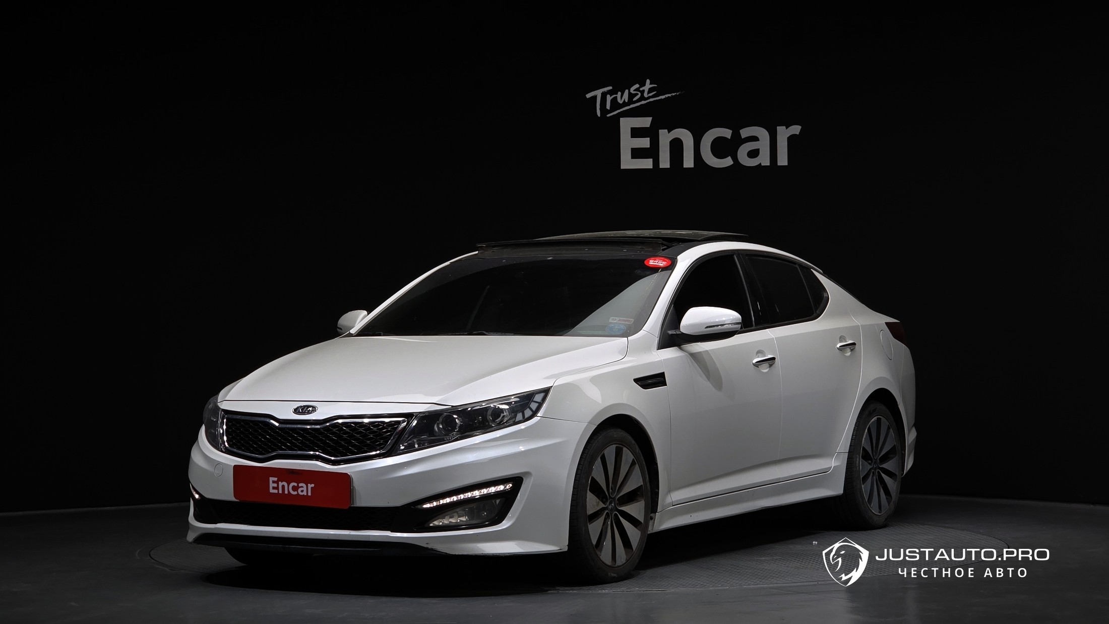 Автомобиль Kia K5