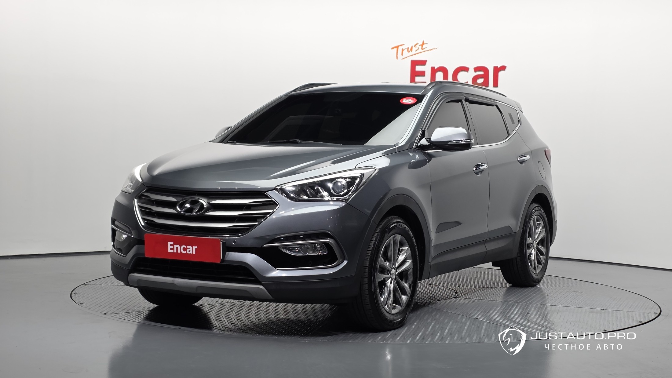 Автомобиль Hyundai Santafe