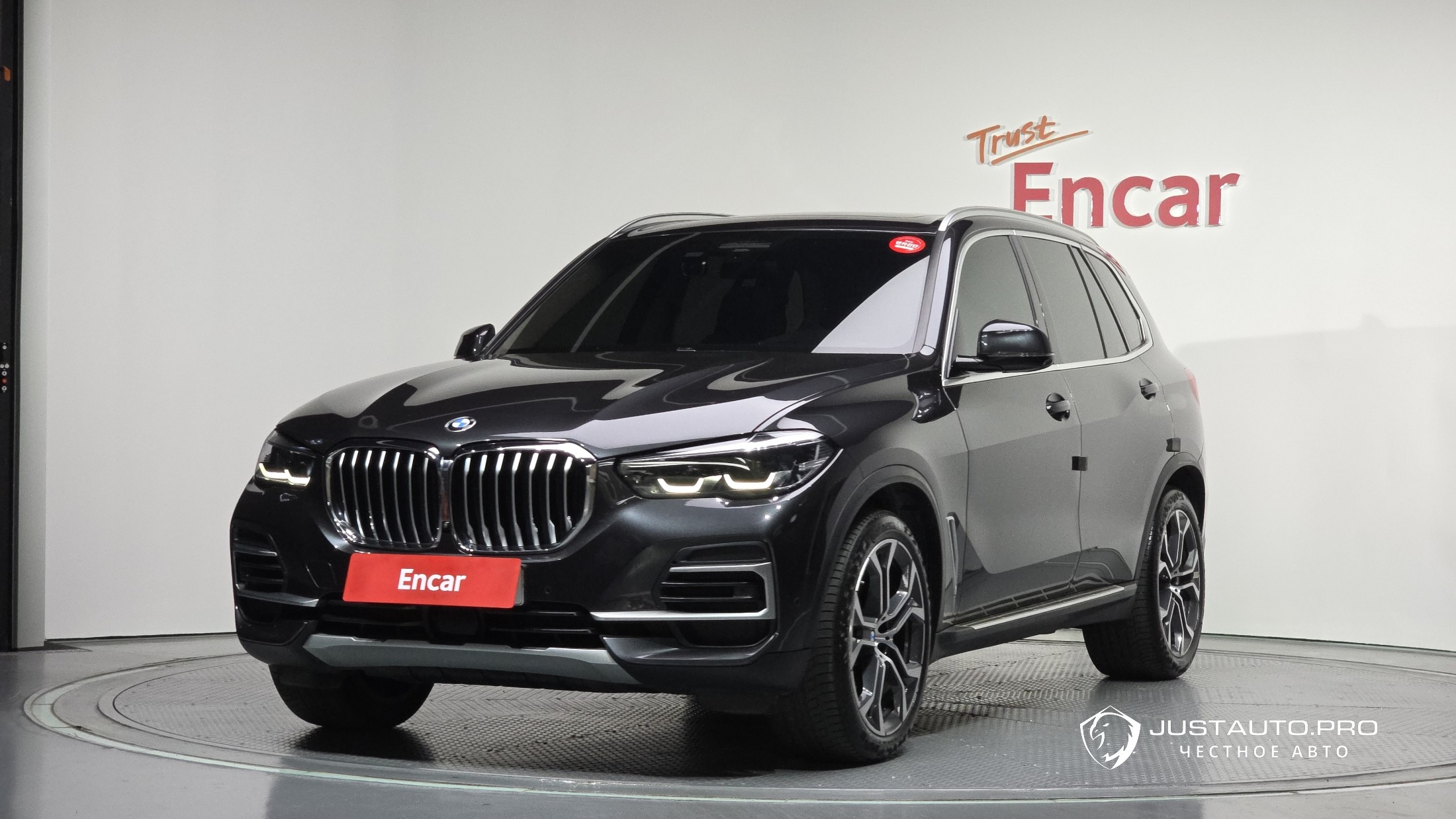 Автомобиль BMW X5