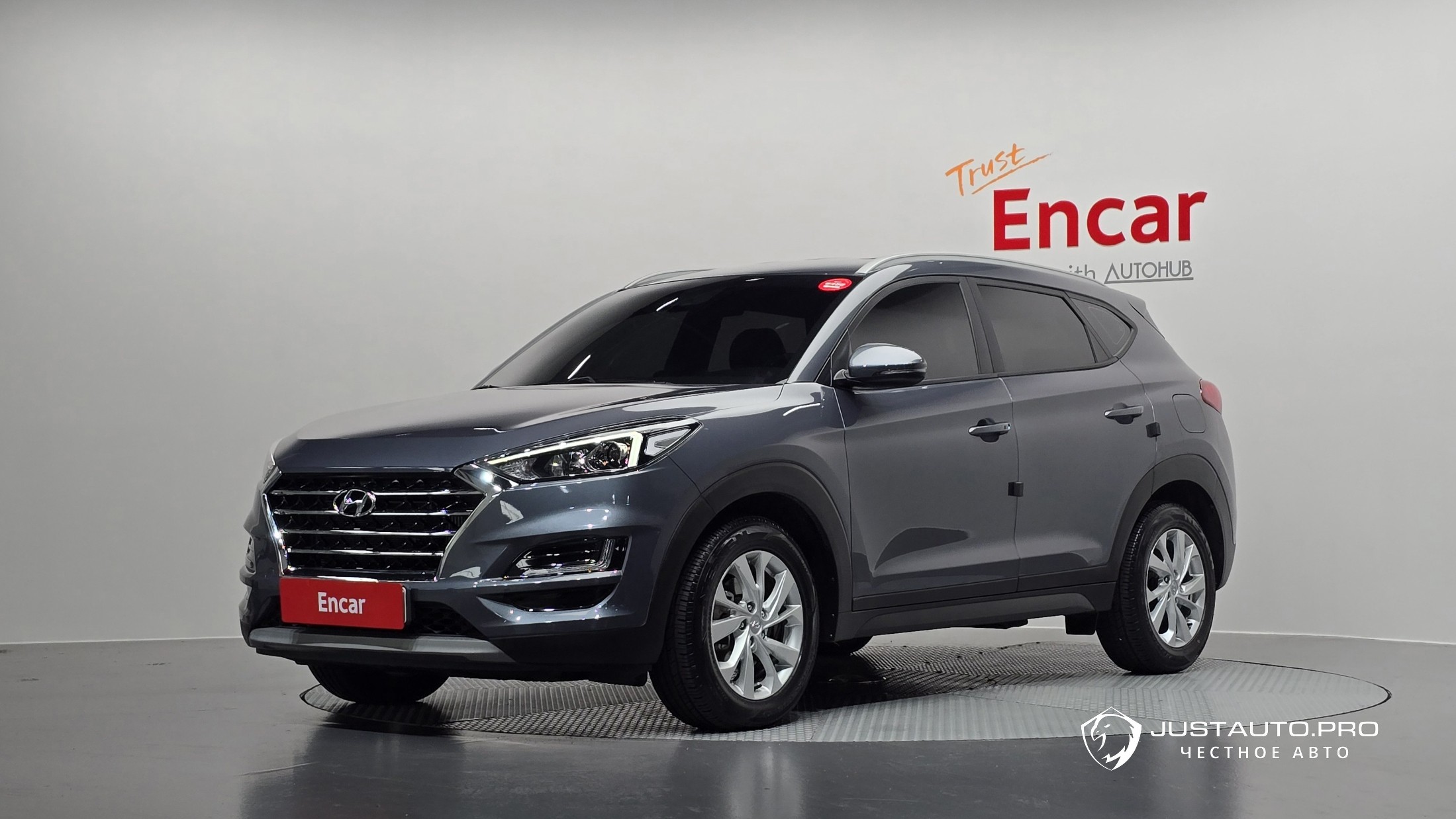 Автомобиль Hyundai Tucson