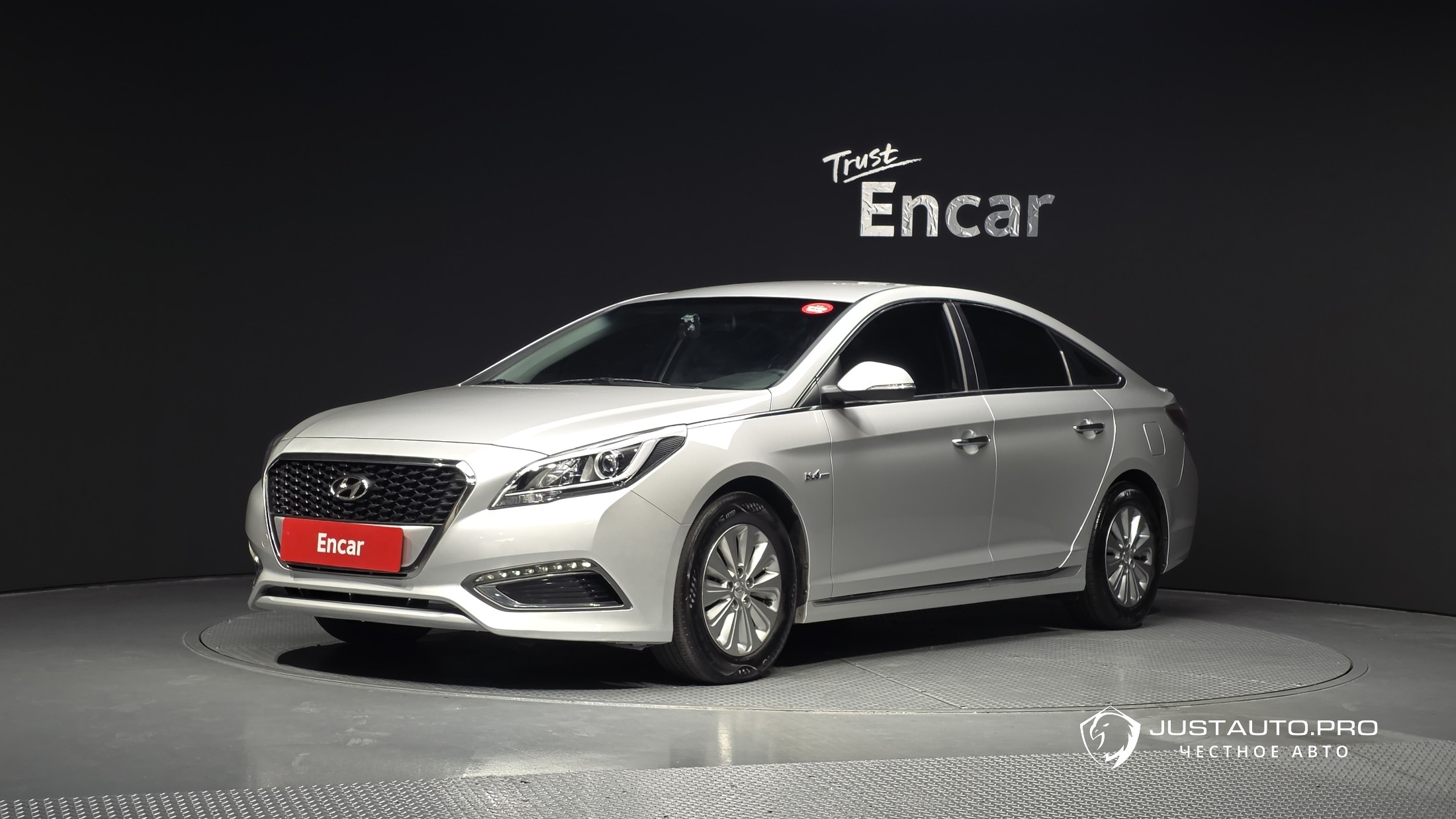 Автомобиль Hyundai Sonata