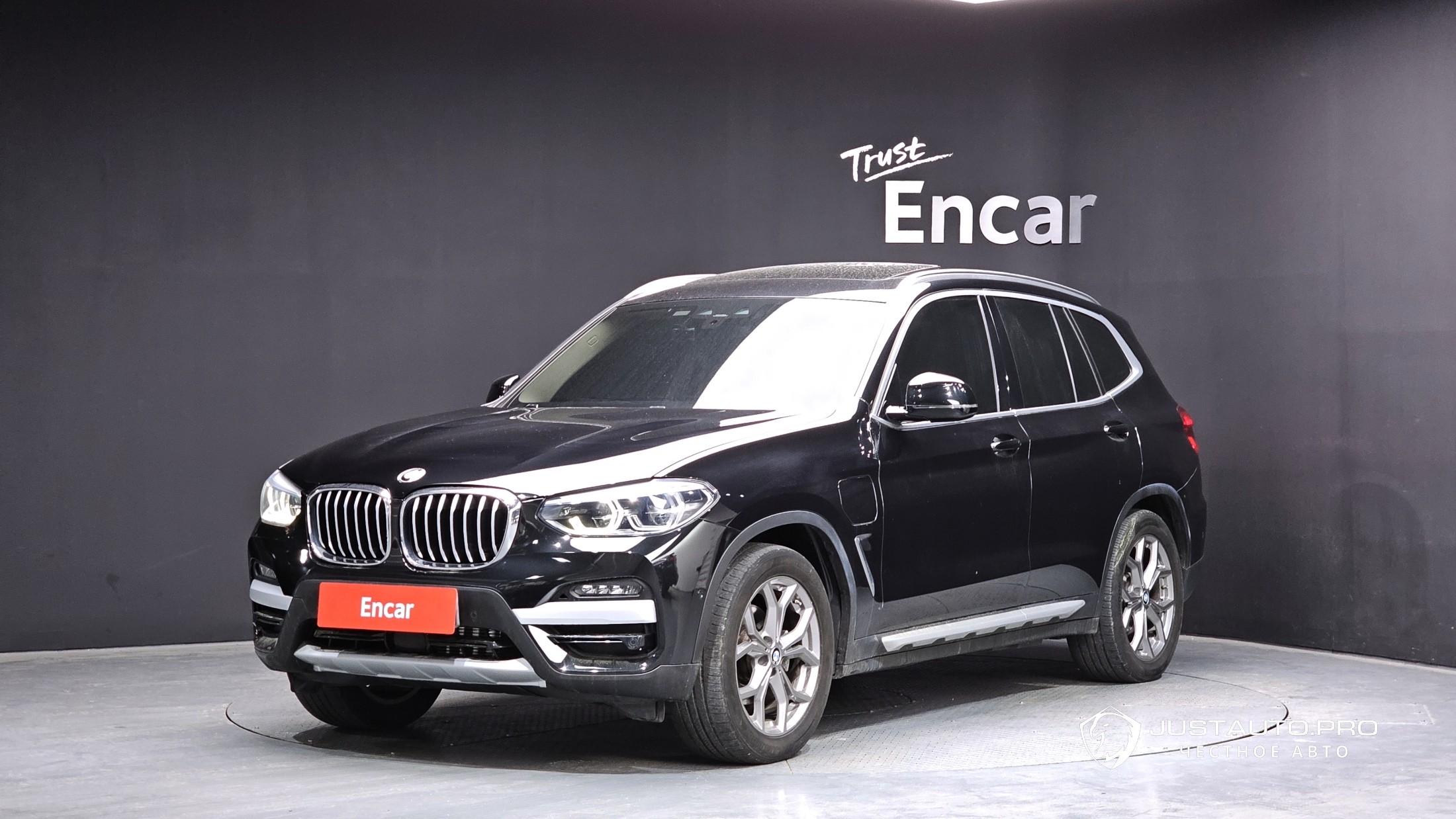 Автомобиль BMW X3