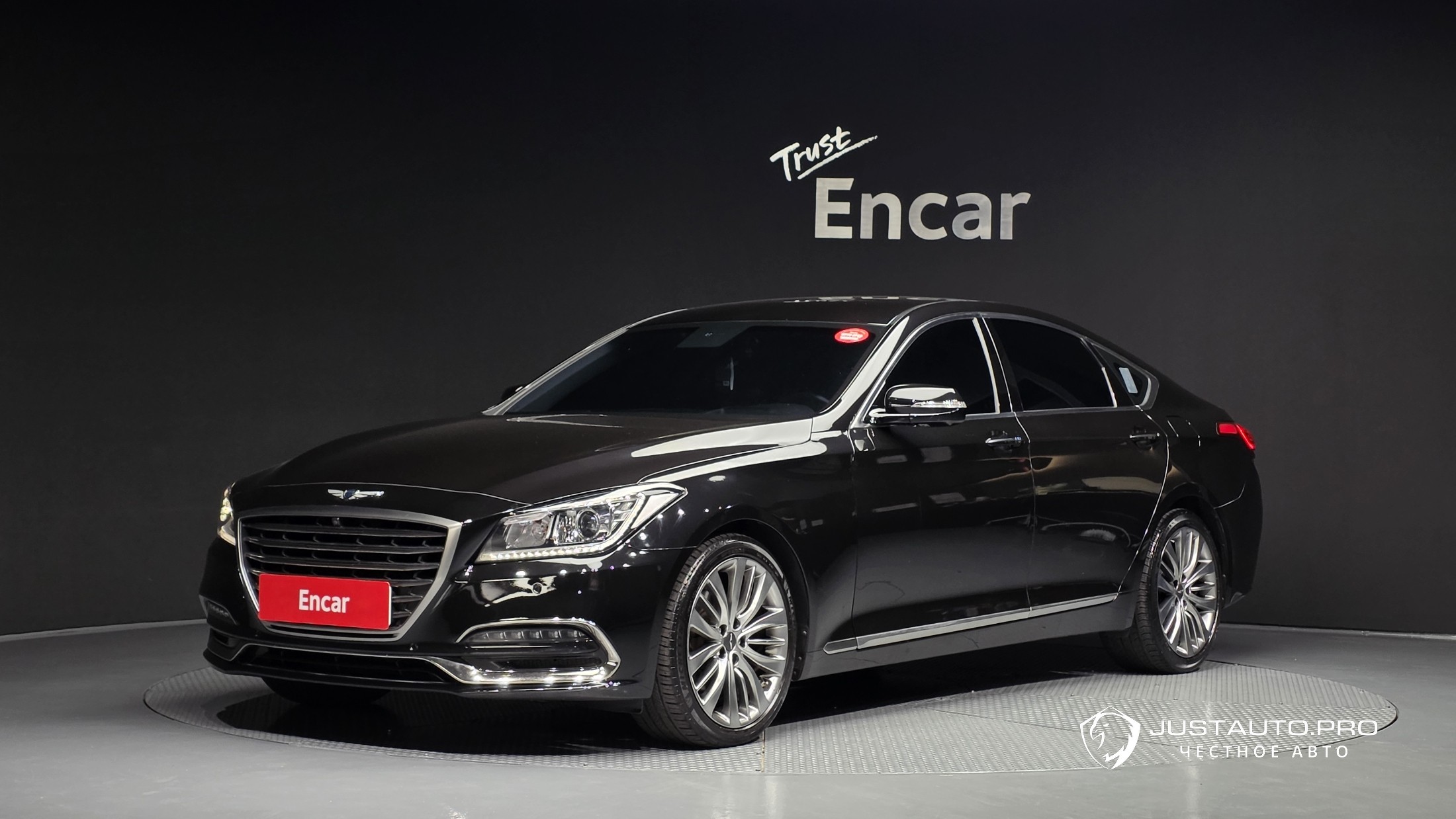 Автомобиль Genesis G80