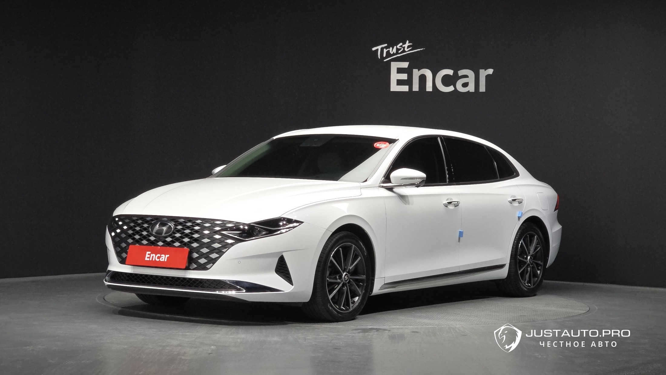 Автомобиль Hyundai Grandeur