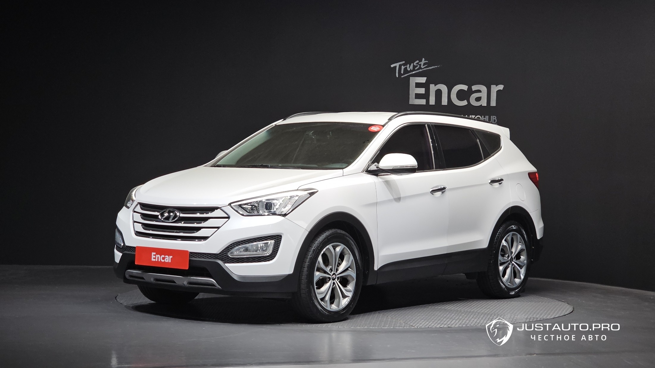 Автомобиль Hyundai Santafe