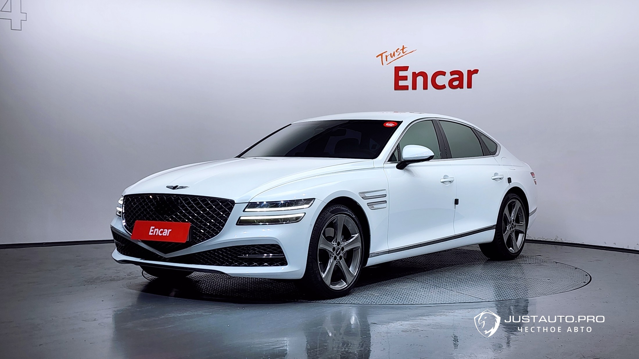 Автомобиль Genesis G80