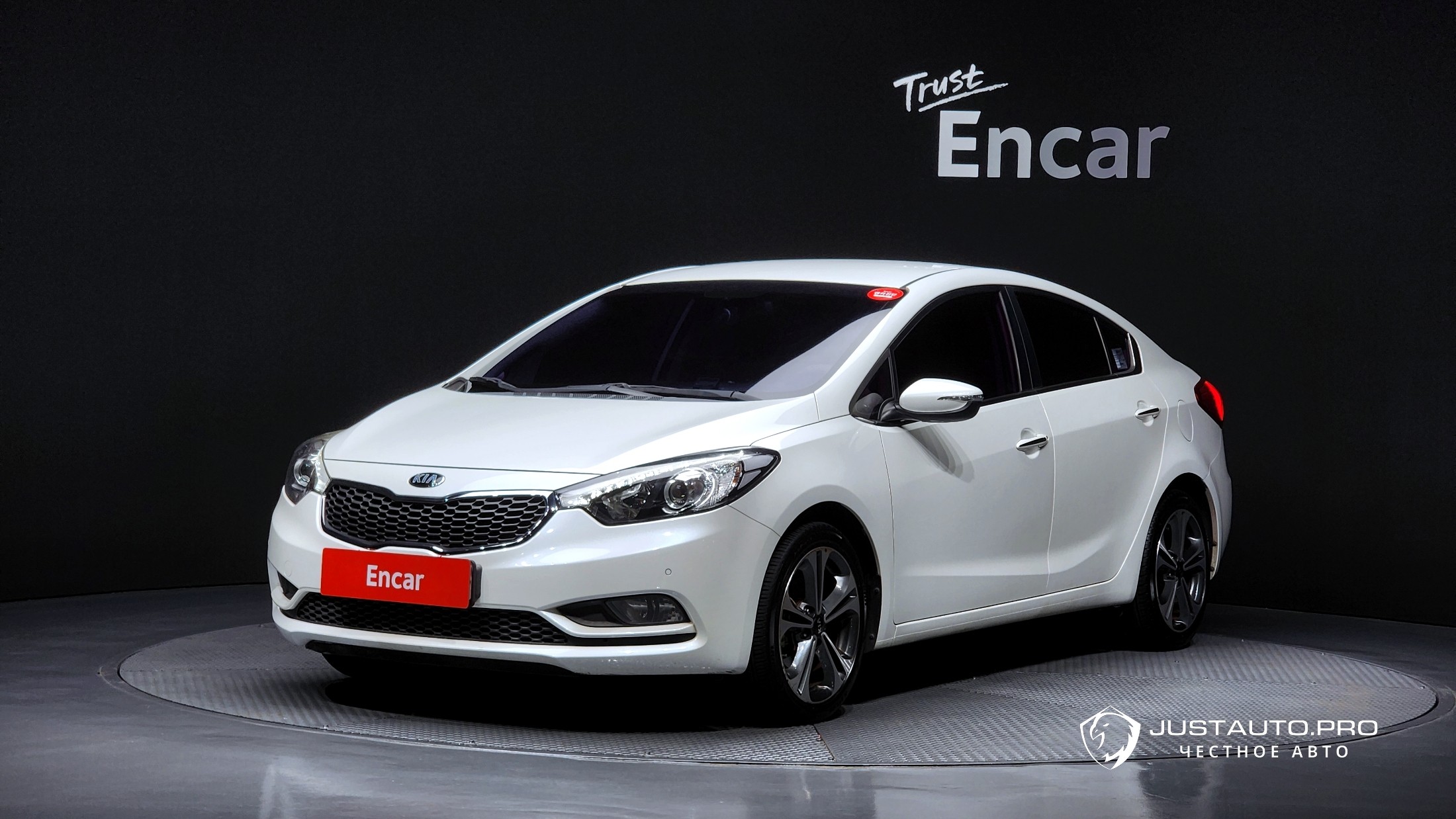 Автомобиль Kia K3