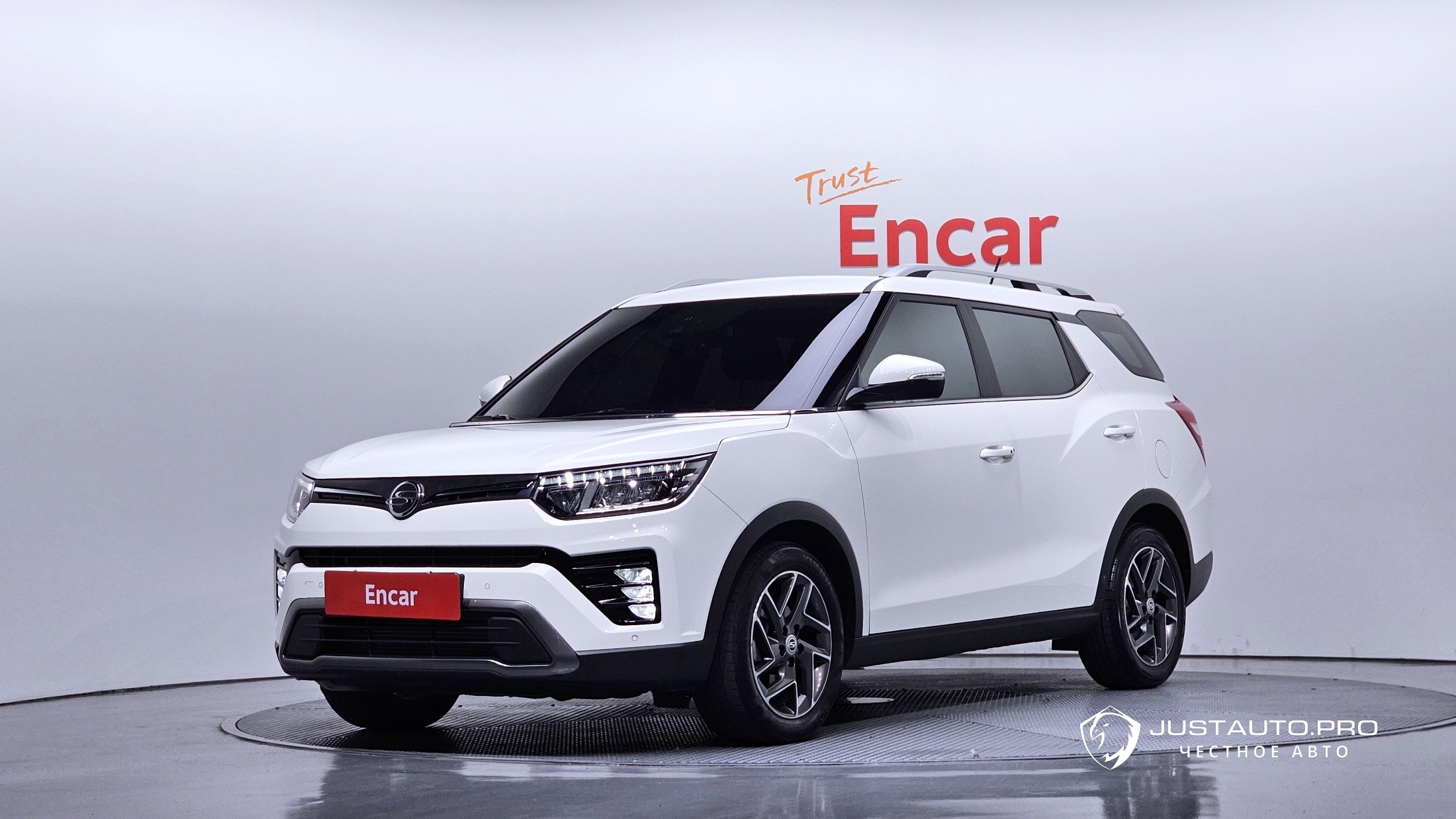 Автомобиль KG_Mobility_Ssangyong TIBOLI