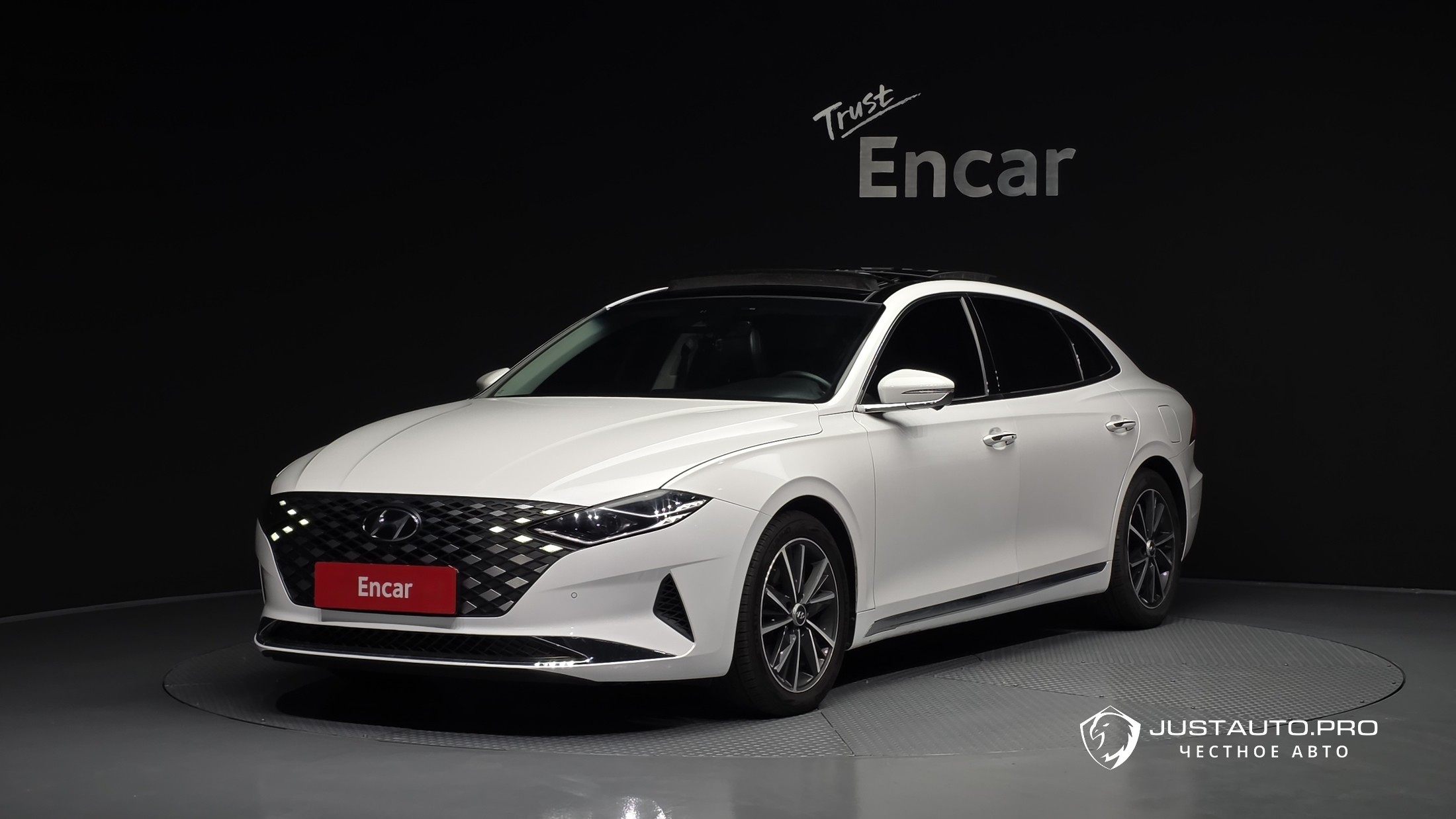 Автомобиль Hyundai Grandeur