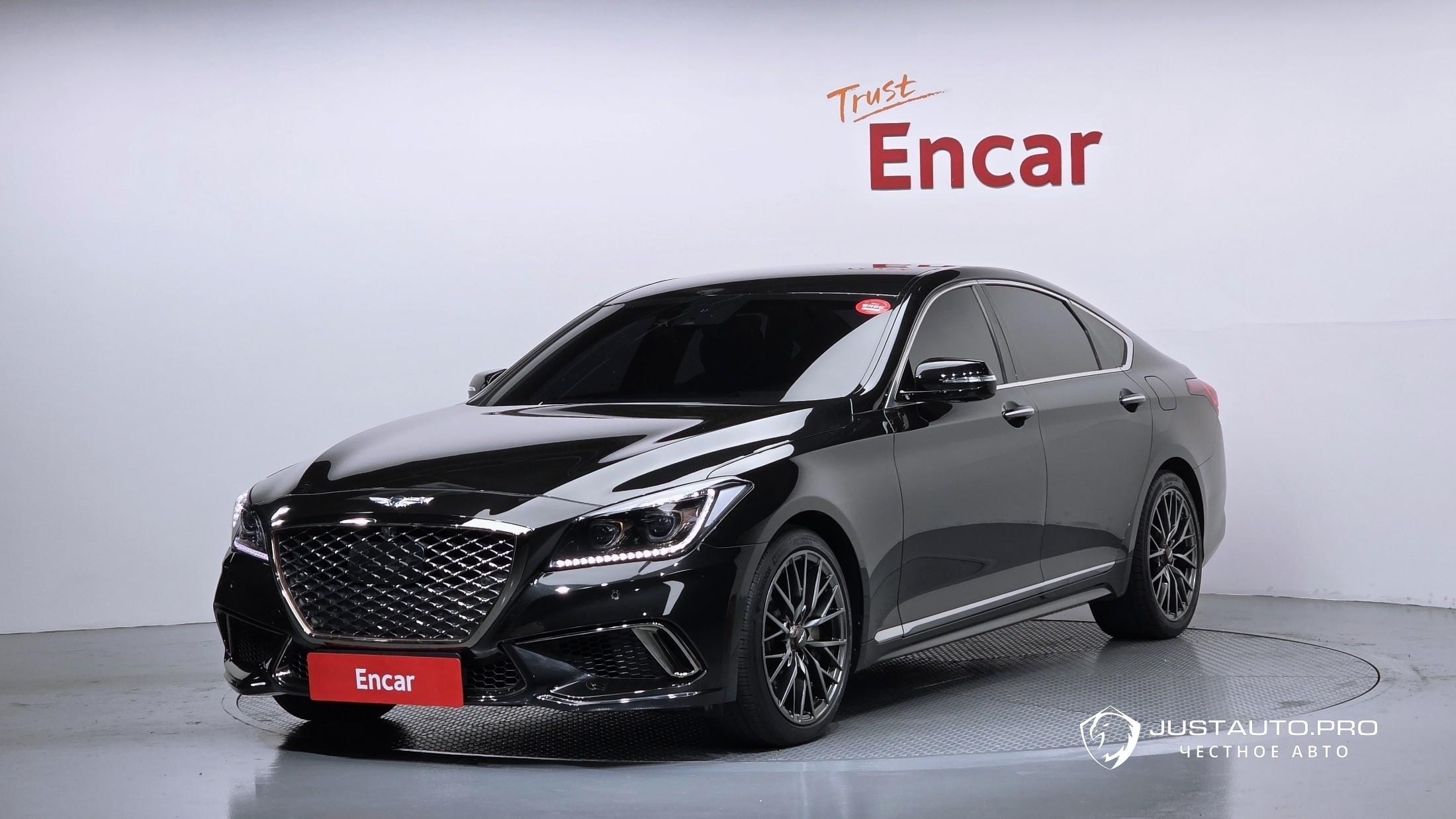 Автомобиль Genesis G80