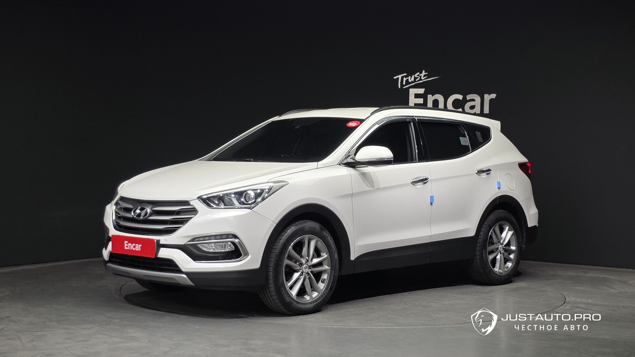 Автомобиль Hyundai Santafe