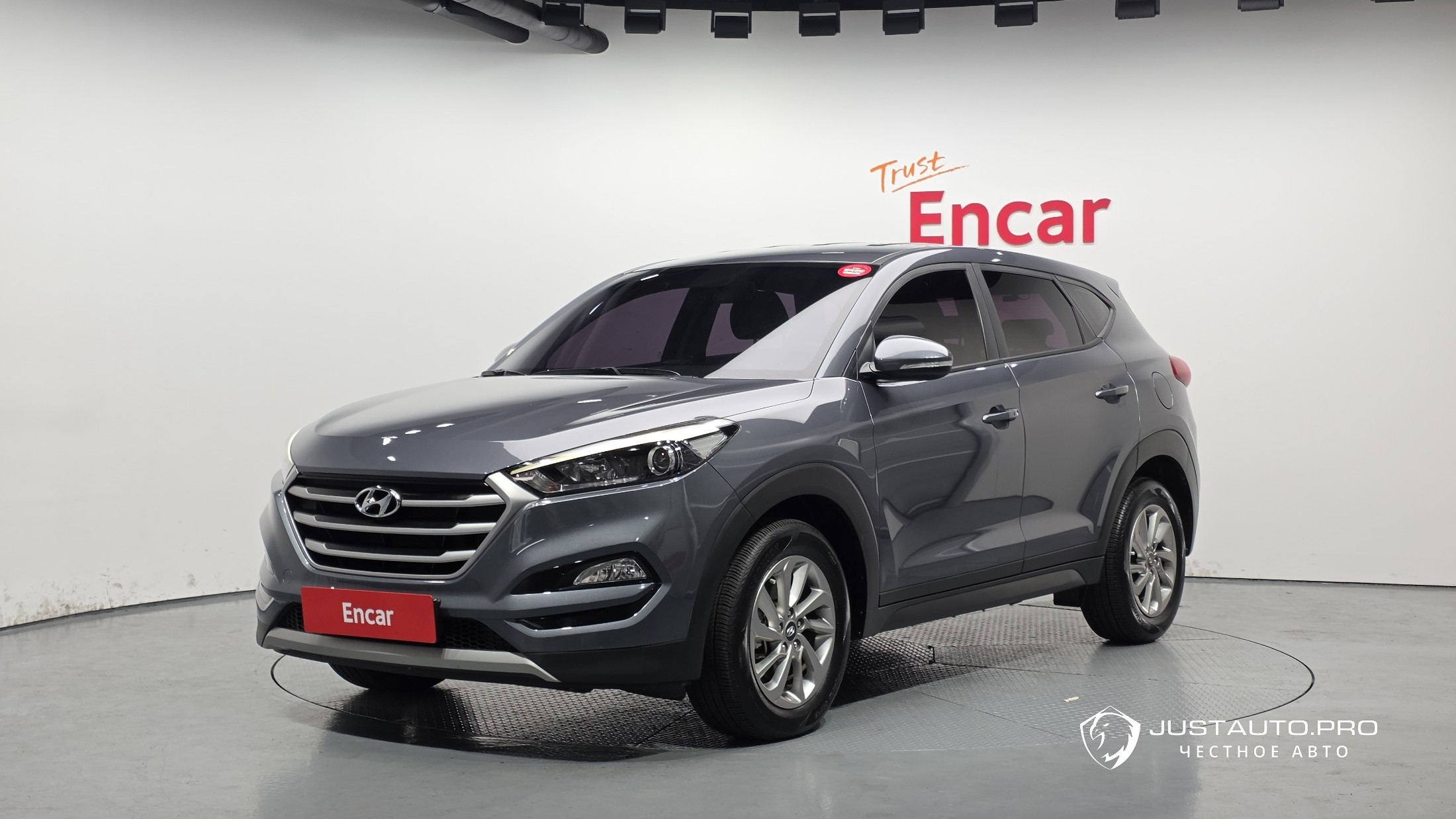 Автомобиль Hyundai Tucson