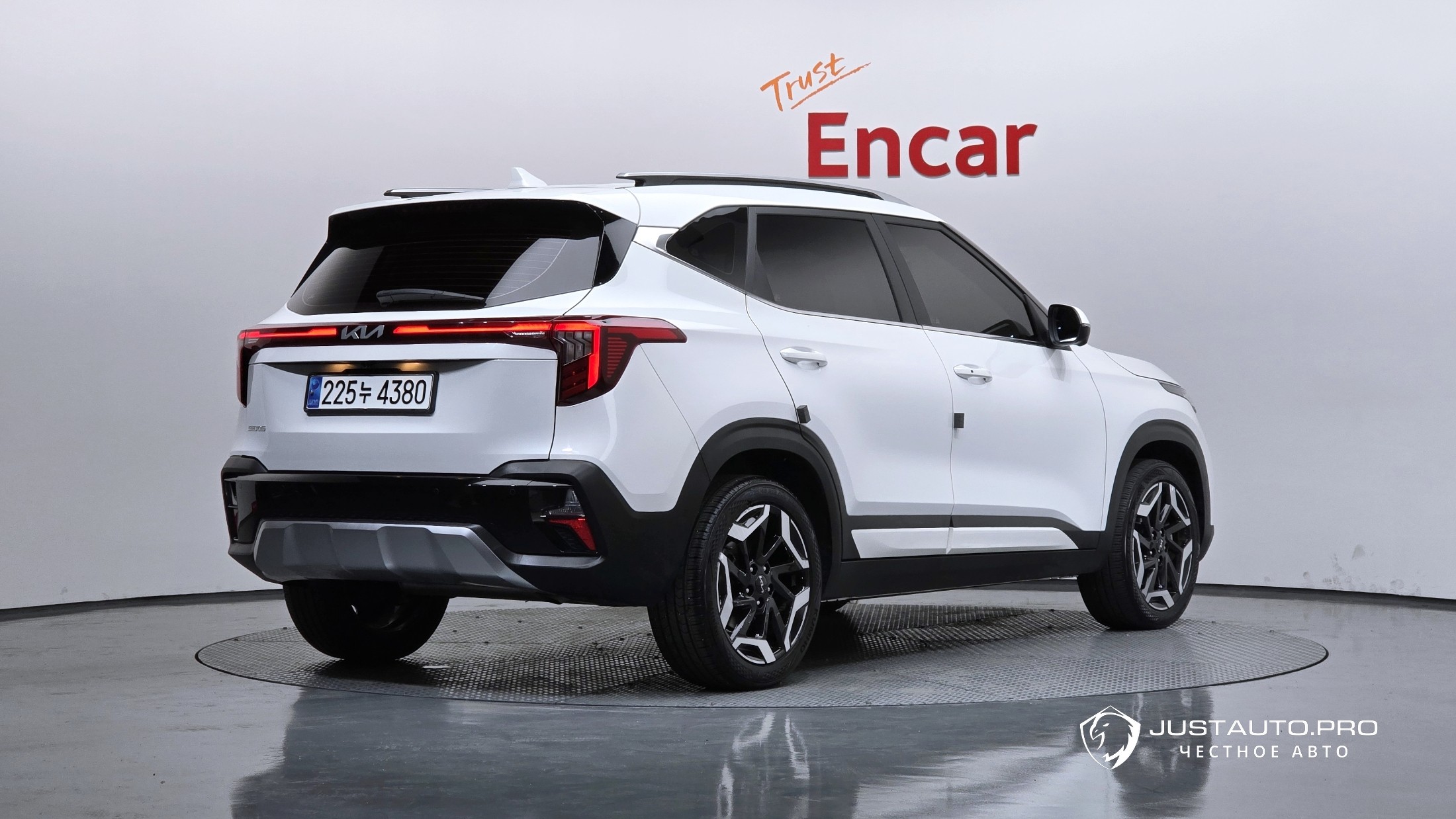 Автомобиль Kia Seltos