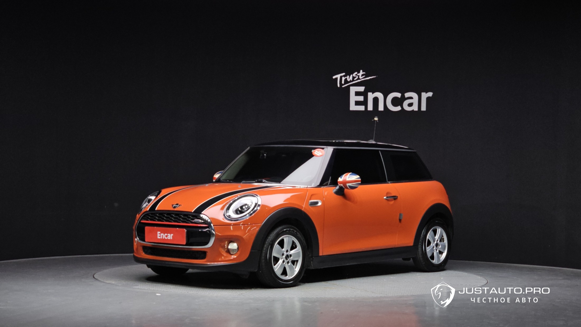 Автомобиль Mini Cooper