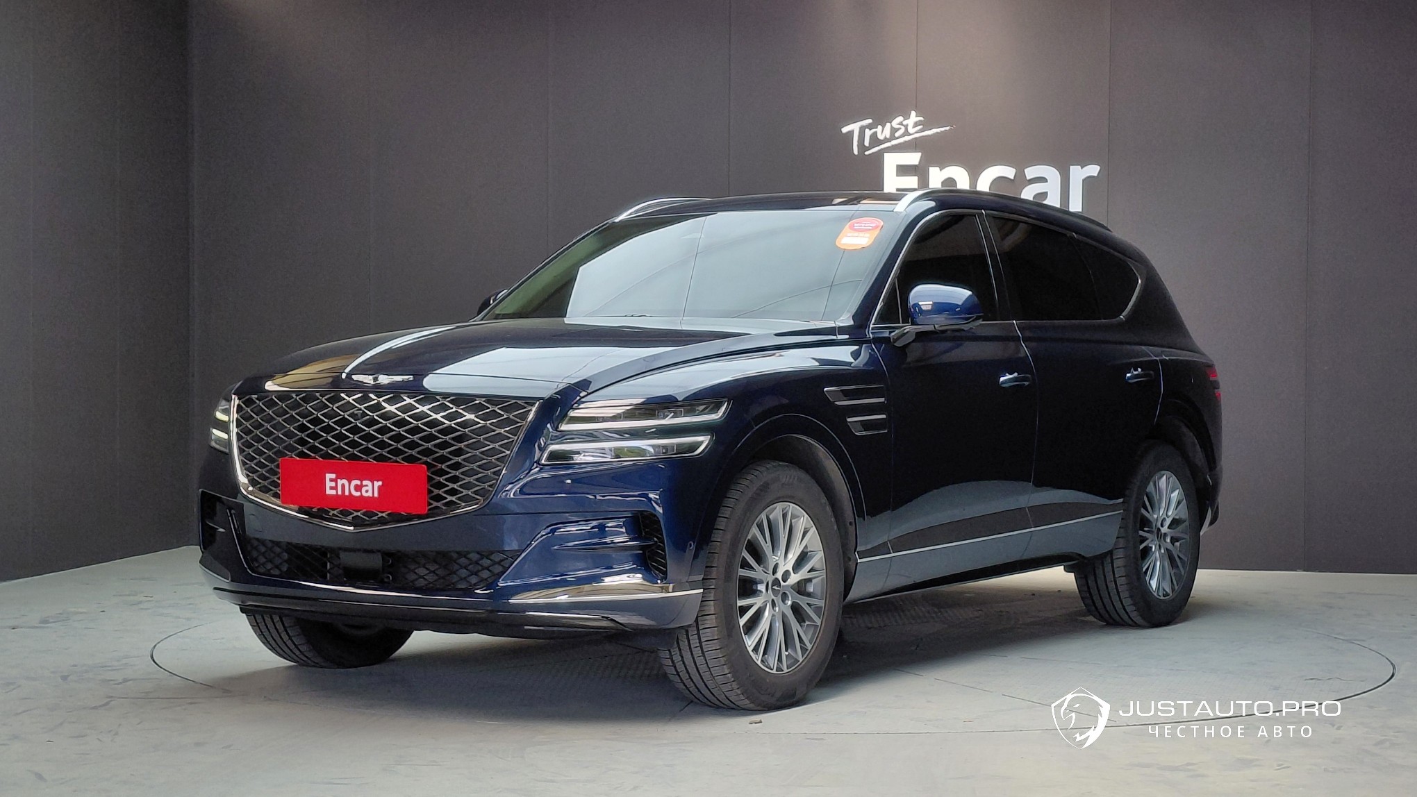 Автомобиль Genesis GV80