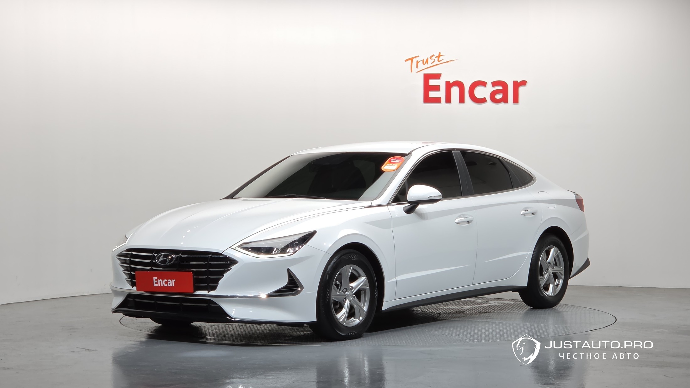 Автомобиль Hyundai Sonata