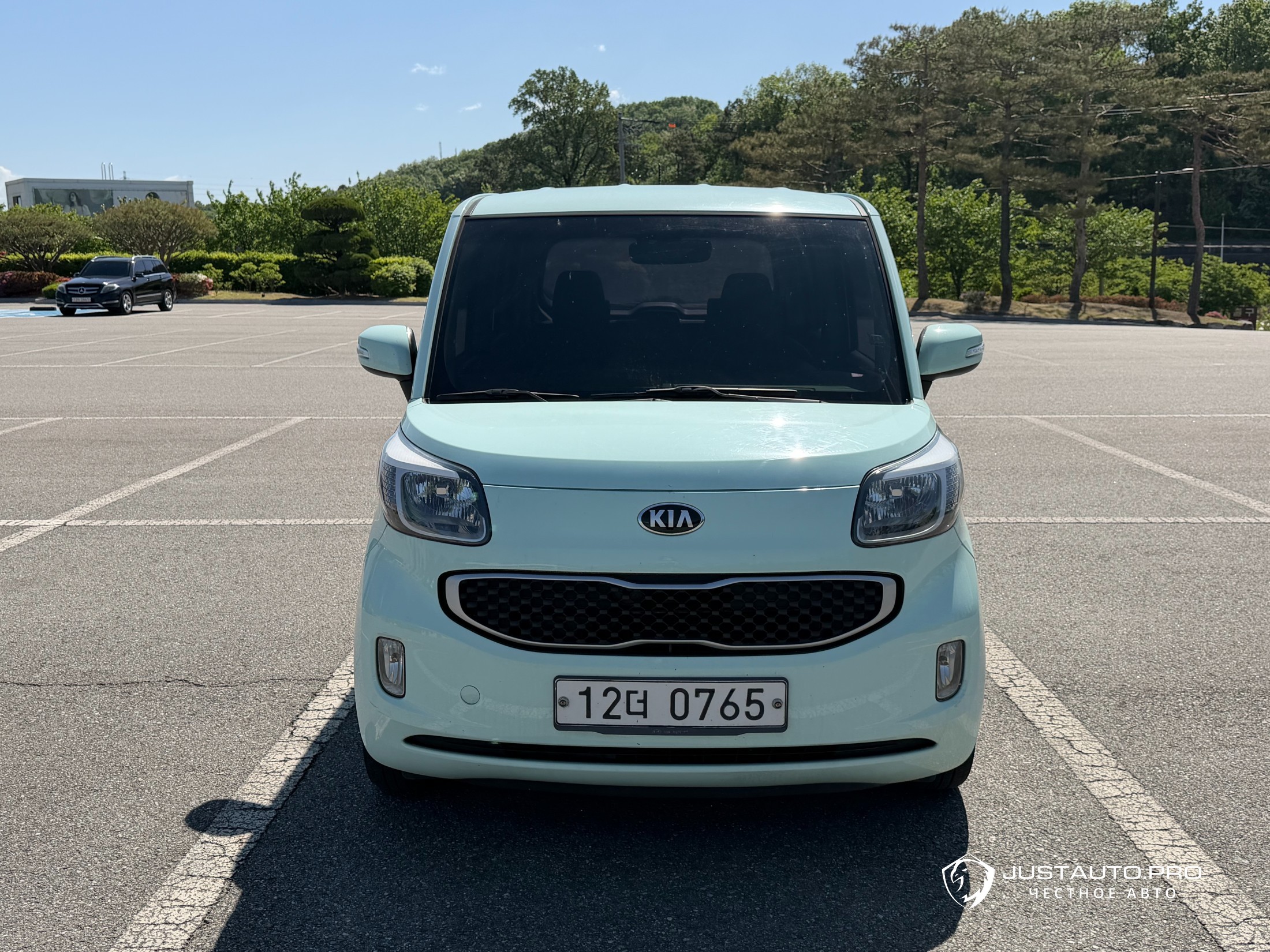 Автомобиль Kia RAY
