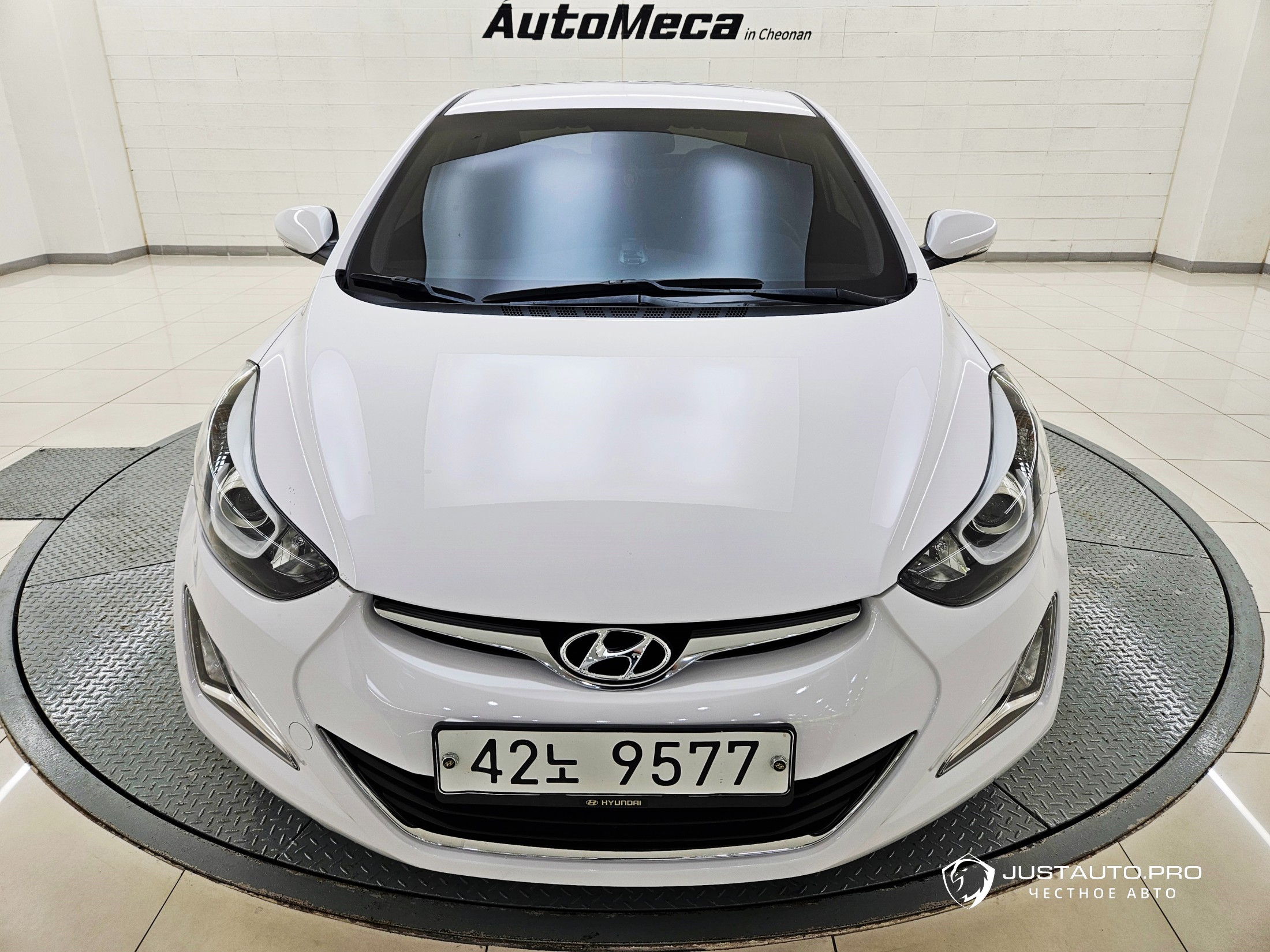 Автомобиль Hyundai AVANTE