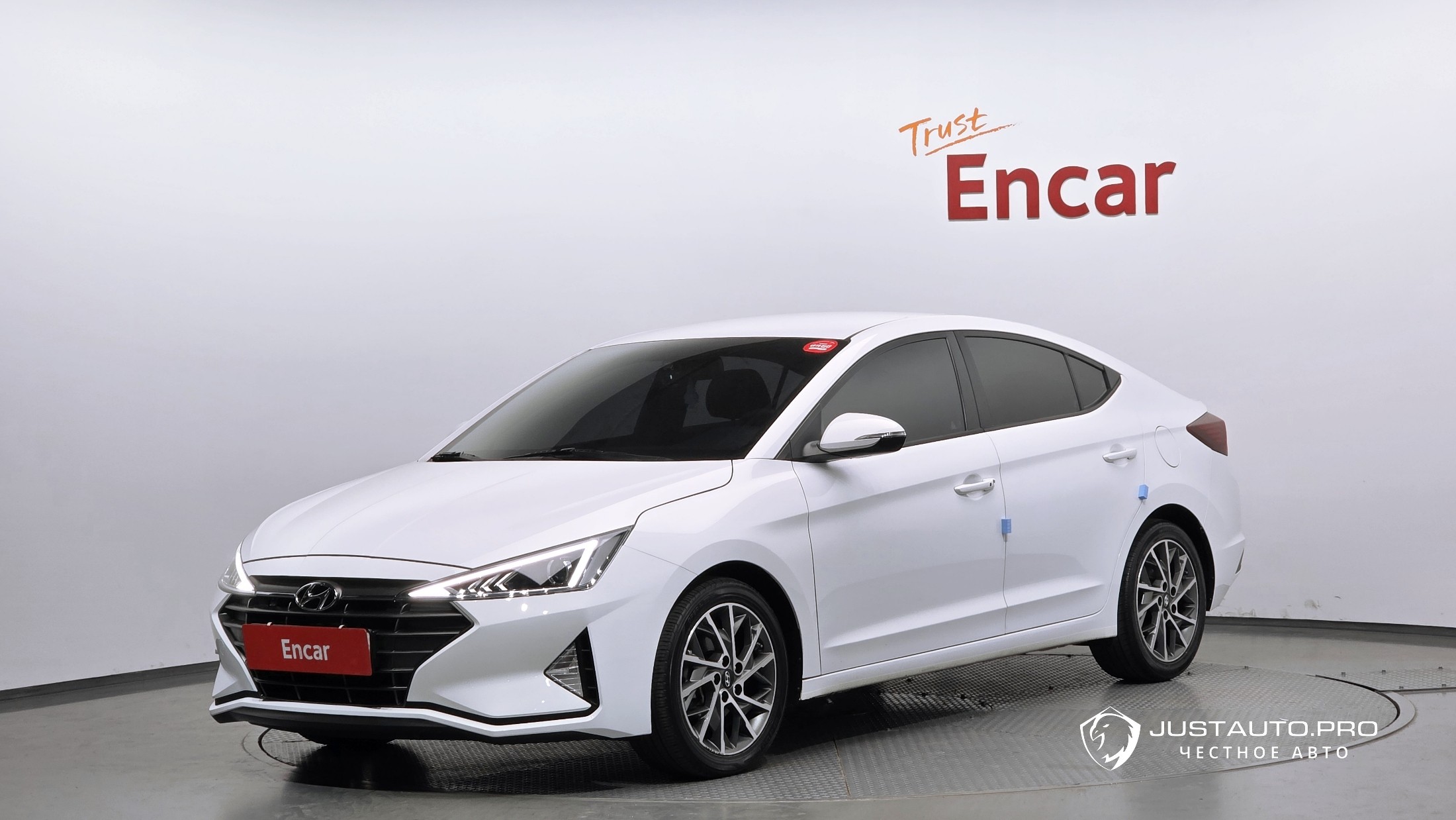 Автомобиль Hyundai AVANTE